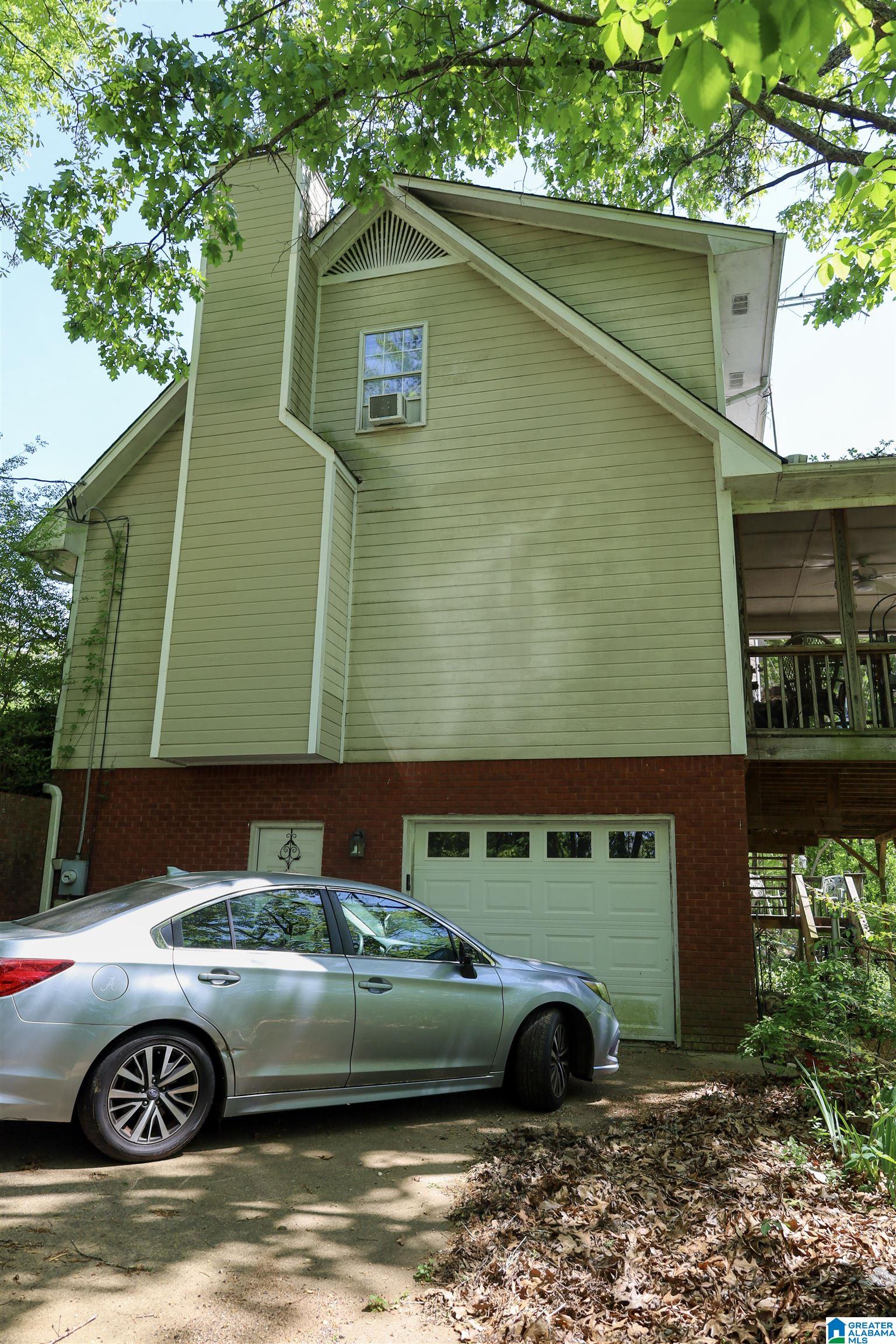 Photo 3 of Single family home for sale at 1101 Shadow Crk Dr Ne, Birmingham, AL 35215 | MLS# 21450949 | Listing updated on 2026-07-23