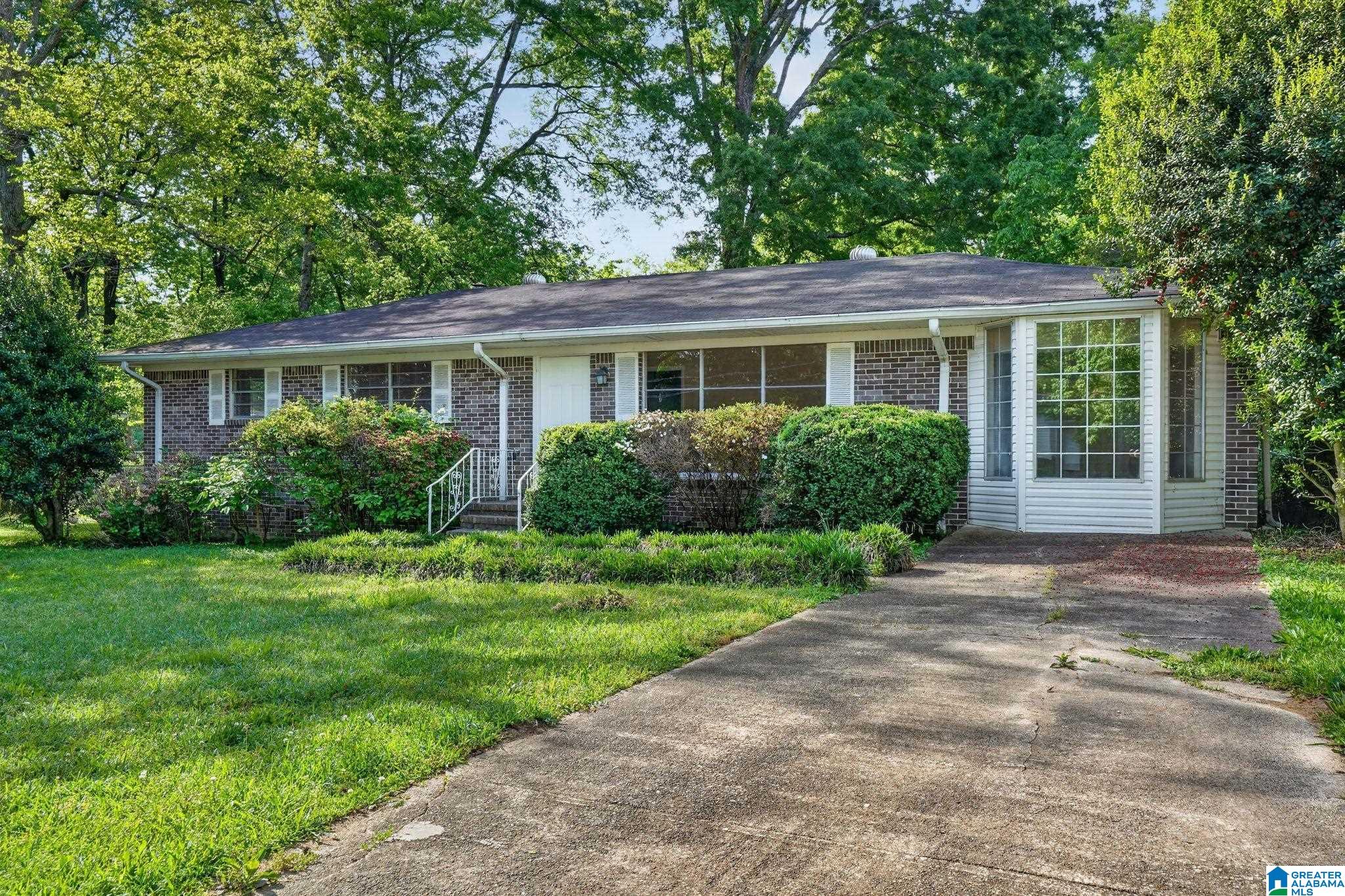 Photo 2 of Single family home for sale at 3322 Bonds Ave, Birmingham, AL 35224 | MLS# 21450987 | Listing updated on 2026-07-30