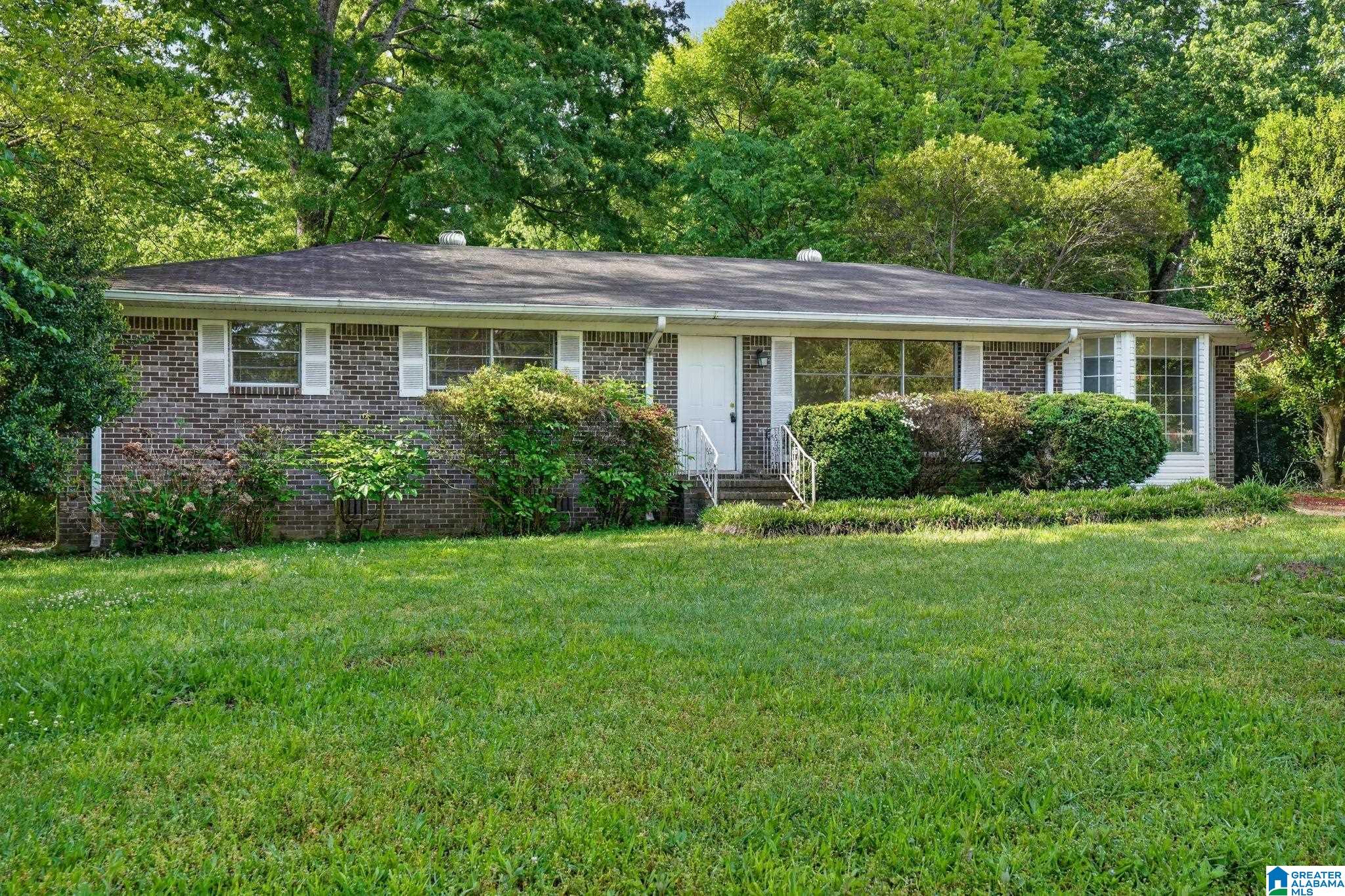 Photo 3 of Single family home for sale at 3322 Bonds Ave, Birmingham, AL 35224 | MLS# 21450987 | Listing updated on 2026-07-30