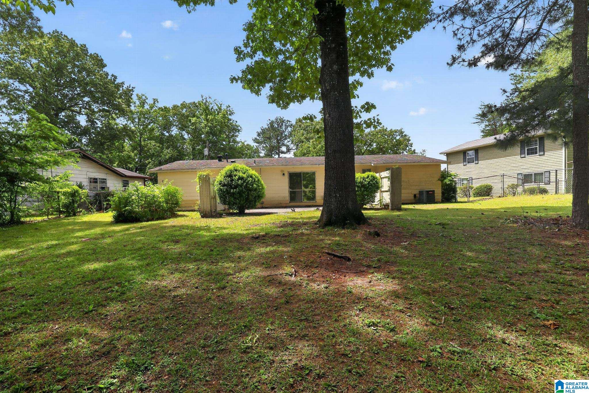 Photo 3 of Single family home for sale at 1313 Woodfall Dr, Birmingham, AL 35228 | MLS# 21450990 | Listing updated on 2026-07-30