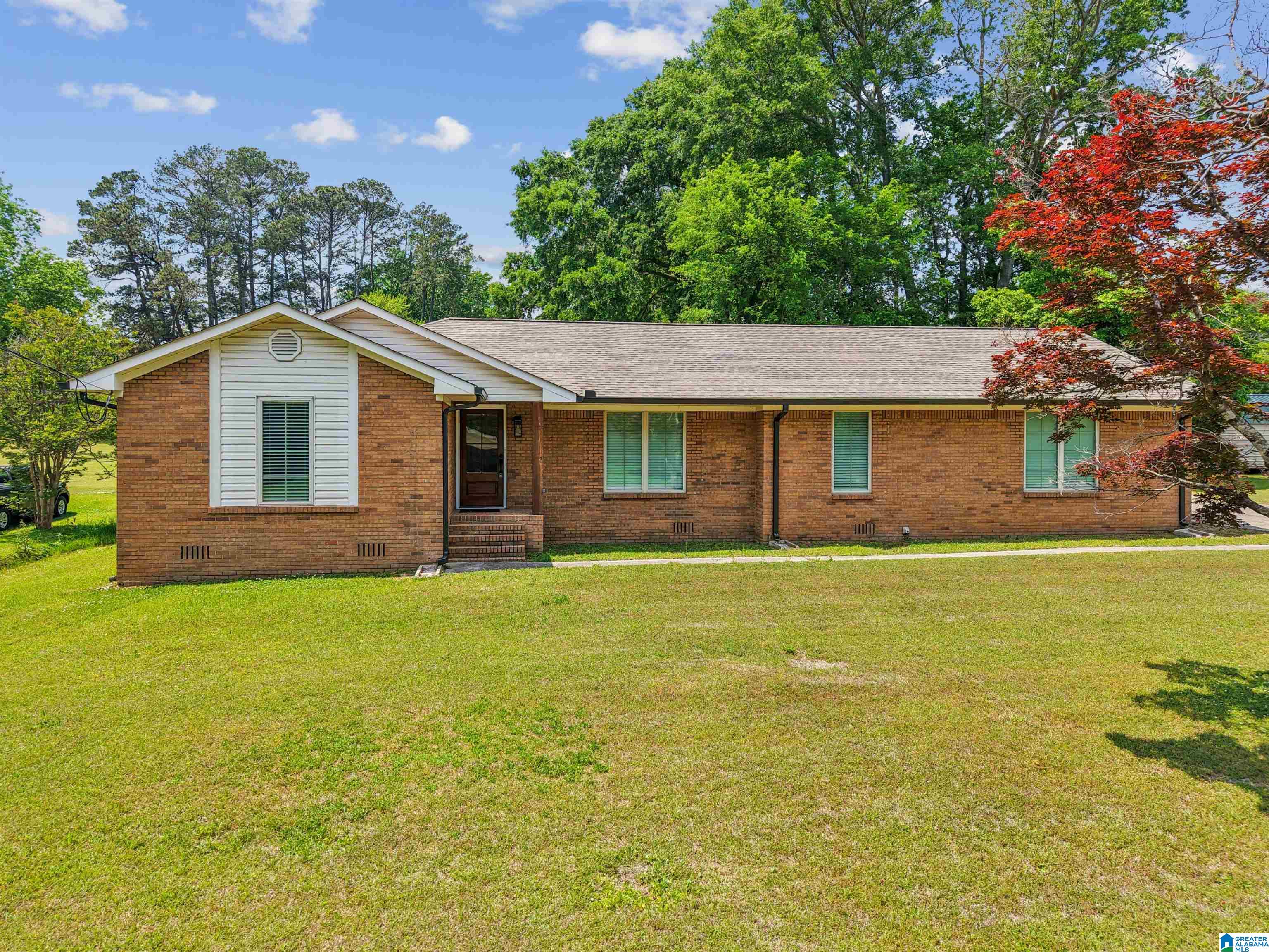 1st image of 2612 Vann Dr, Gardendale, AL 35071 | MLS# 21451016