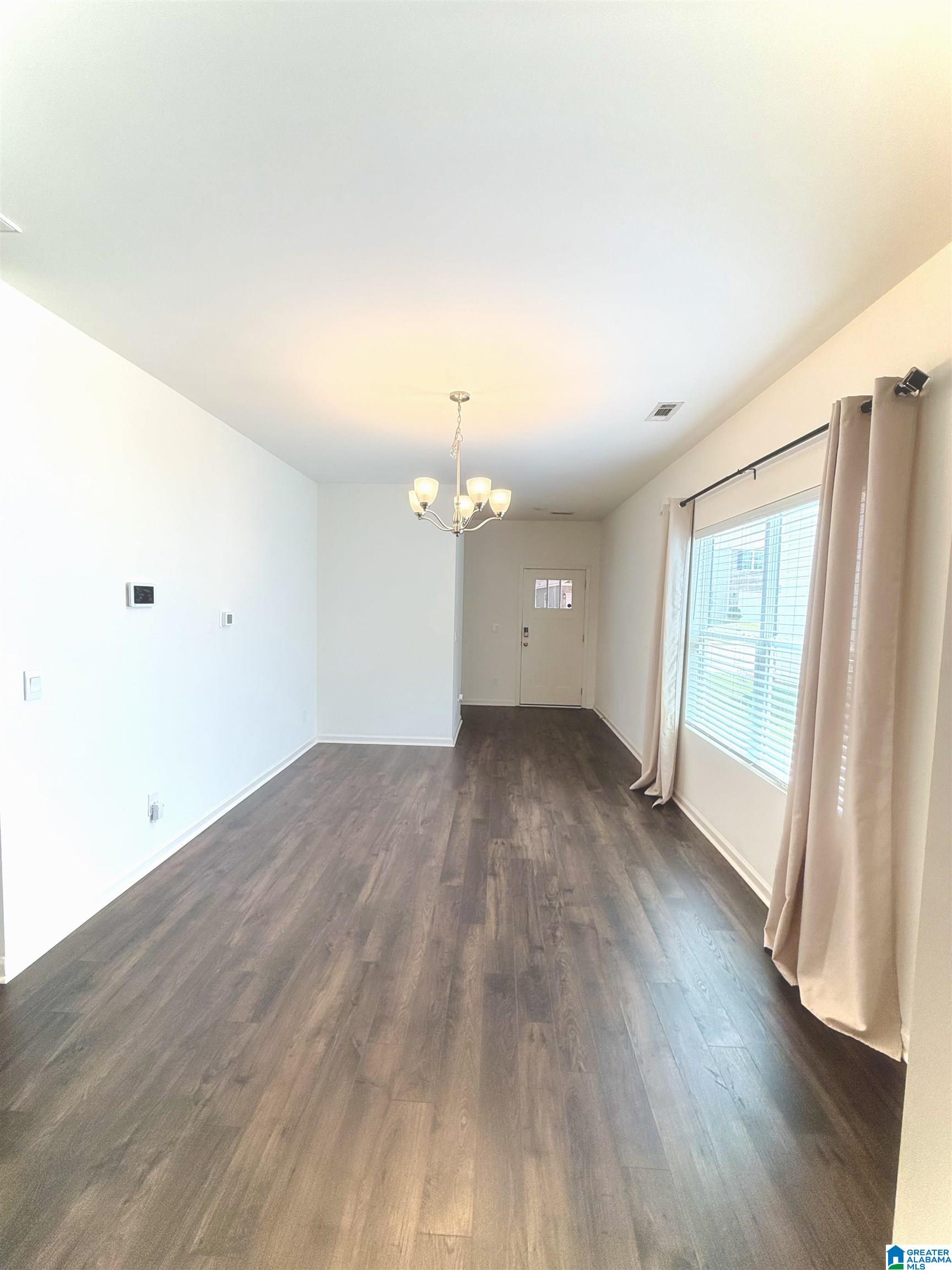 2nd image of 5869 Mountain View Trail, Bessemer, AL 35022 | MLS# 21451061