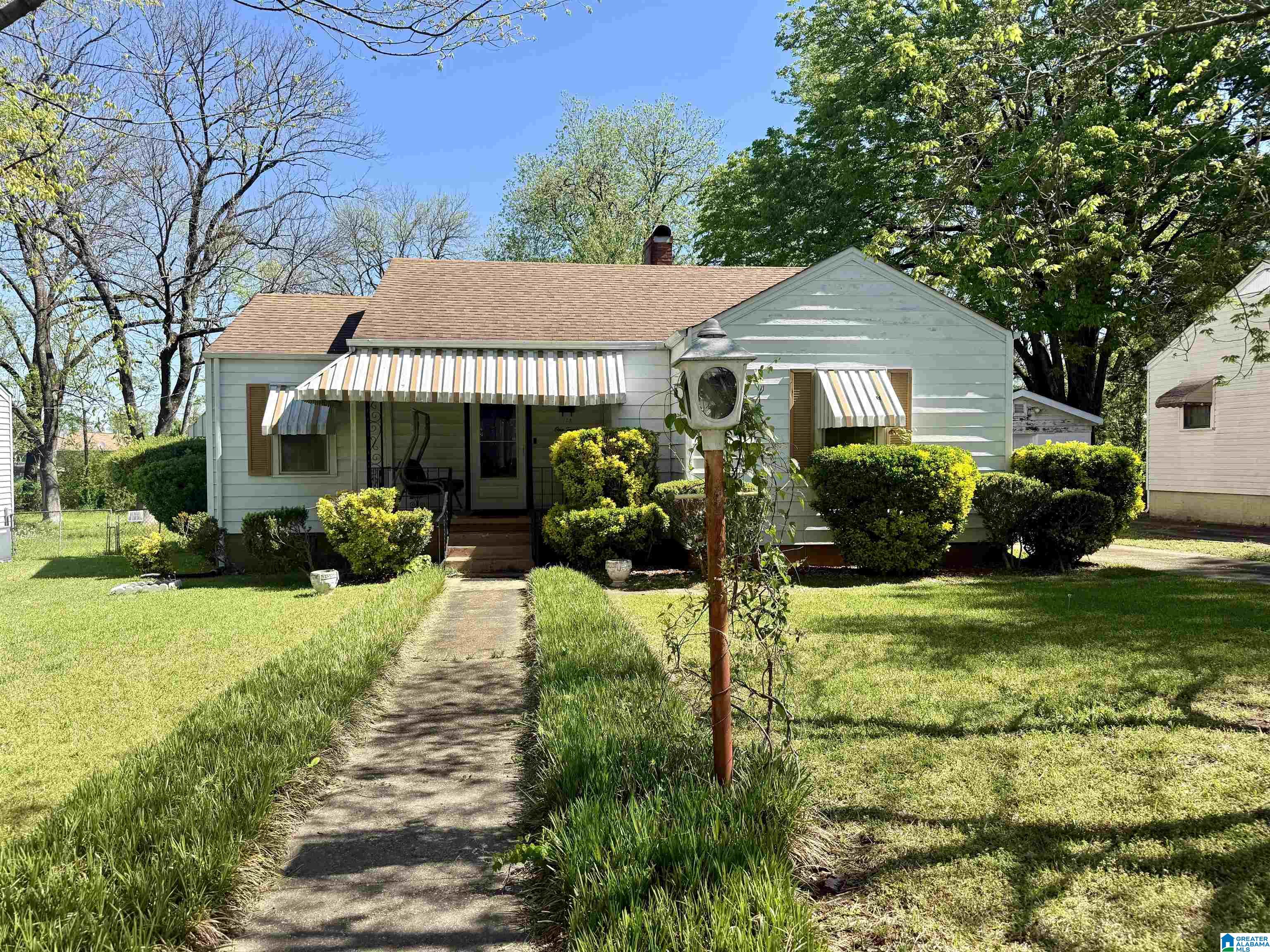 Photo 1 of Single family home for sale at 129 10th Street S, Bessemer, AL 35020 | MLS# 21451084 | Listing updated on 2026-05-11