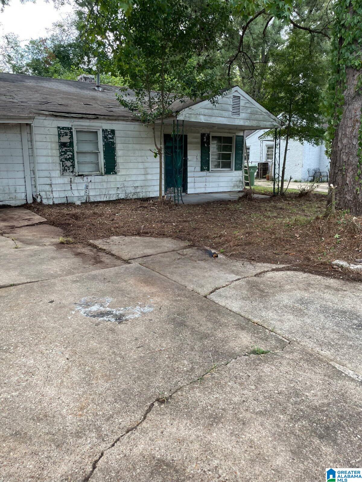 Homes for sale in Montgomery, AL | 3862 Happiness Avenue, Montgomery, AL 36105 | MLS# 21451122