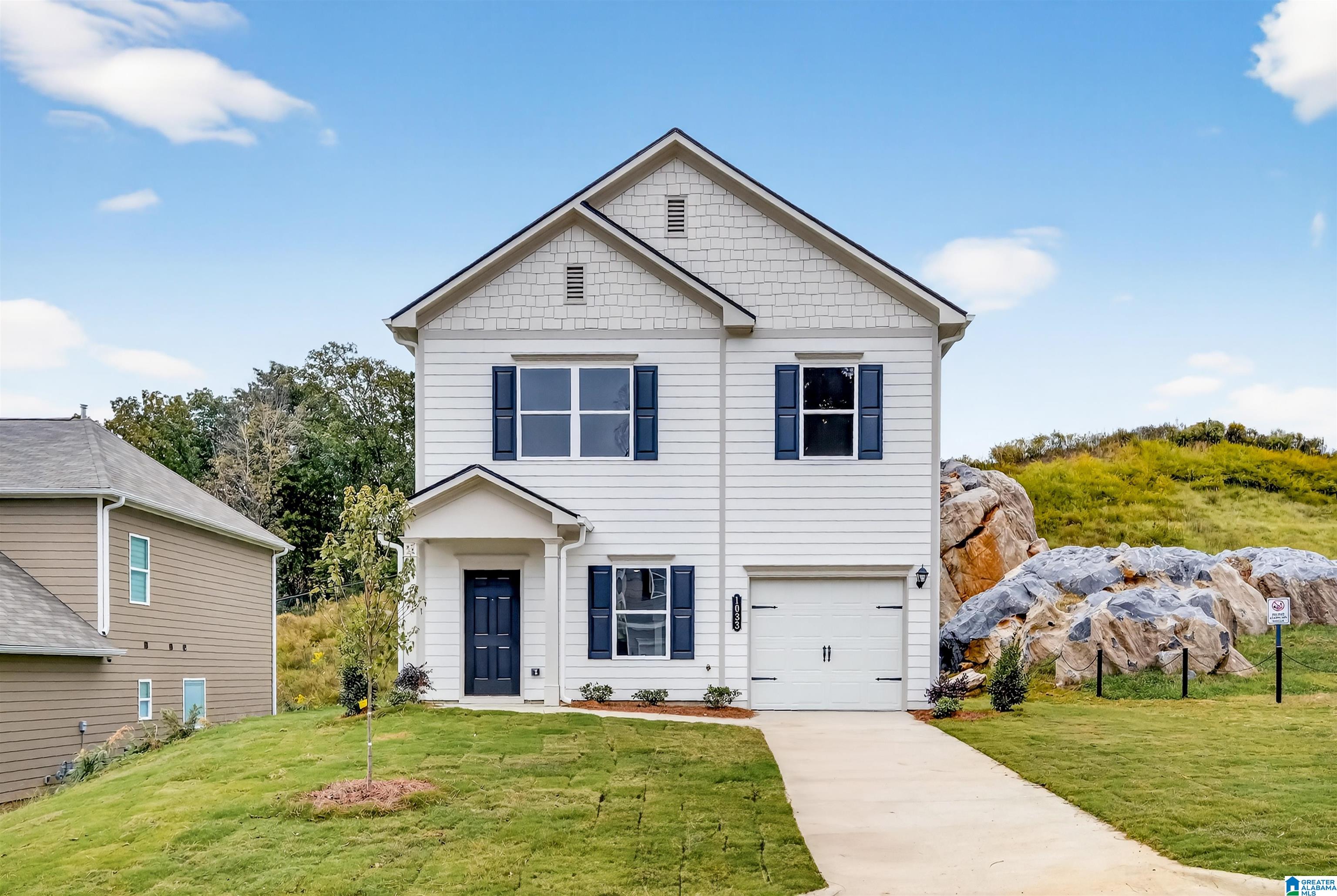 Photo 1 of Single family home for sale at Kensington Ii Valley Run, Leeds, AL 35094 | MLS# 21451176 | Listing updated on 2026-04-29