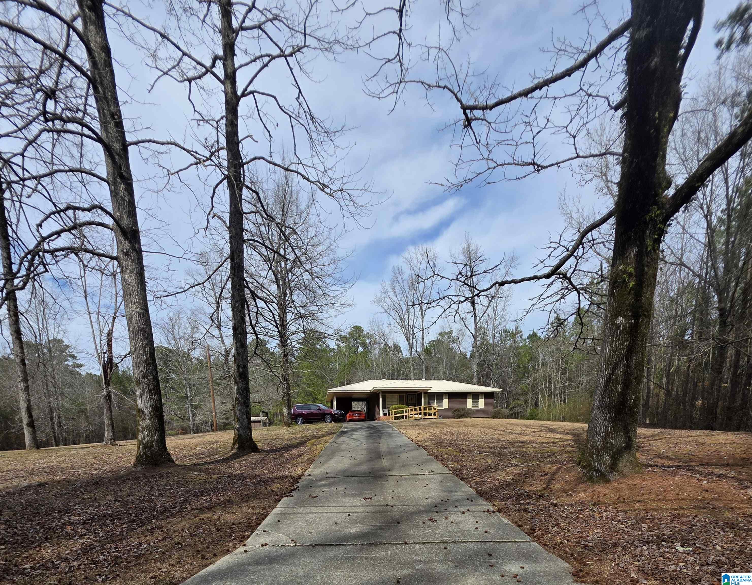 Photo 2 of Sale Pending at 8527 Manley Vines Camp Rd, Bessemer, AL 35023 | MLS# 21451226 | Listing updated on 2026-09-12