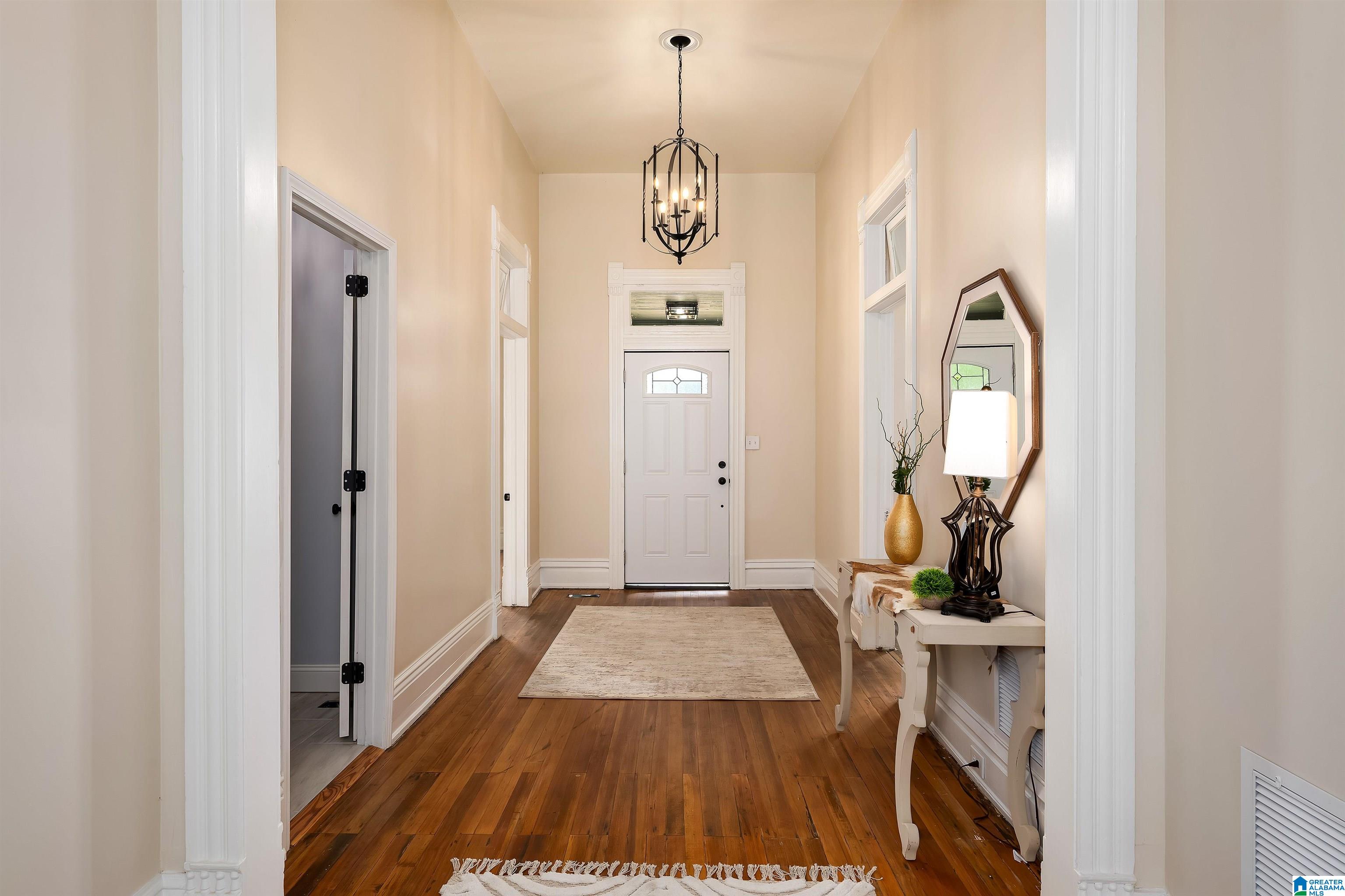 Homes for sale in Birmingham, AL | 1533 Cleveland Avenue Sw, Birmingham, AL 35211 | MLS# 21451259