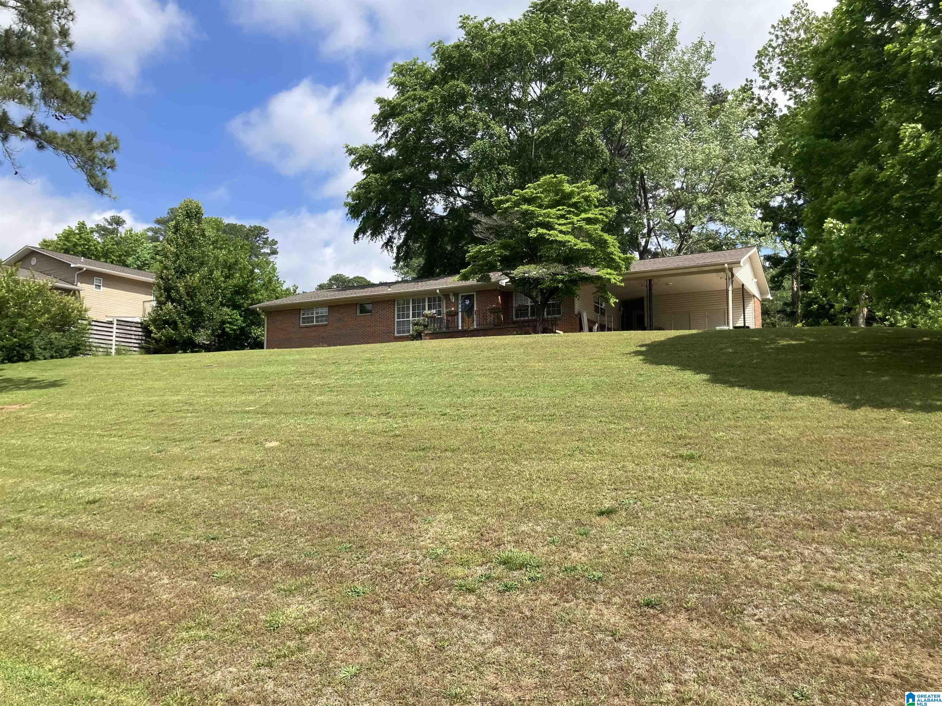 Homes for sale in Cullman, AL | 1541 Pinecrest Street, Cullman, AL 35055 | MLS# 21451271