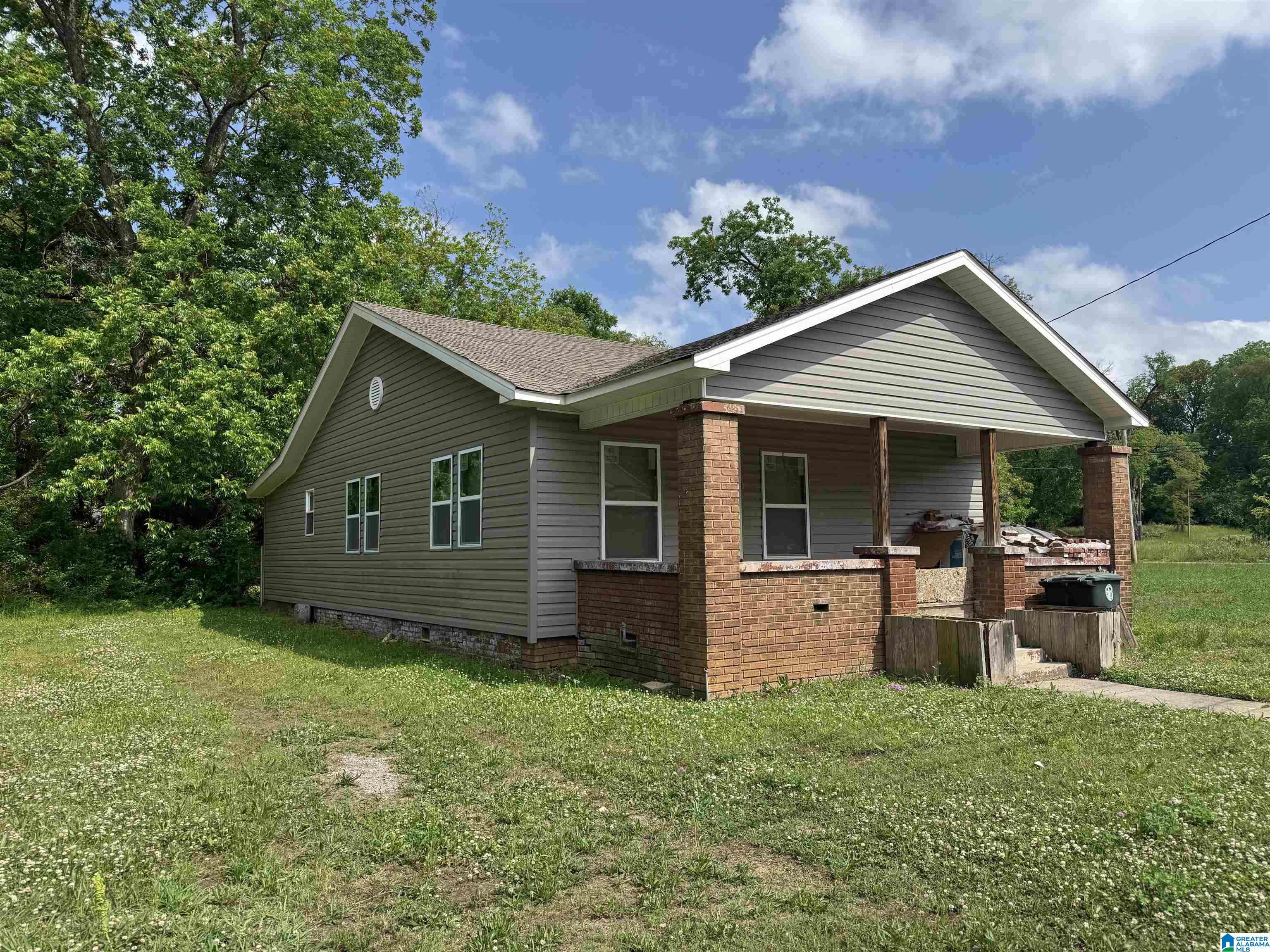 Homes for sale in Birmingham, AL | 921 51st Street N, Birmingham, AL 35212 | MLS# 21451273