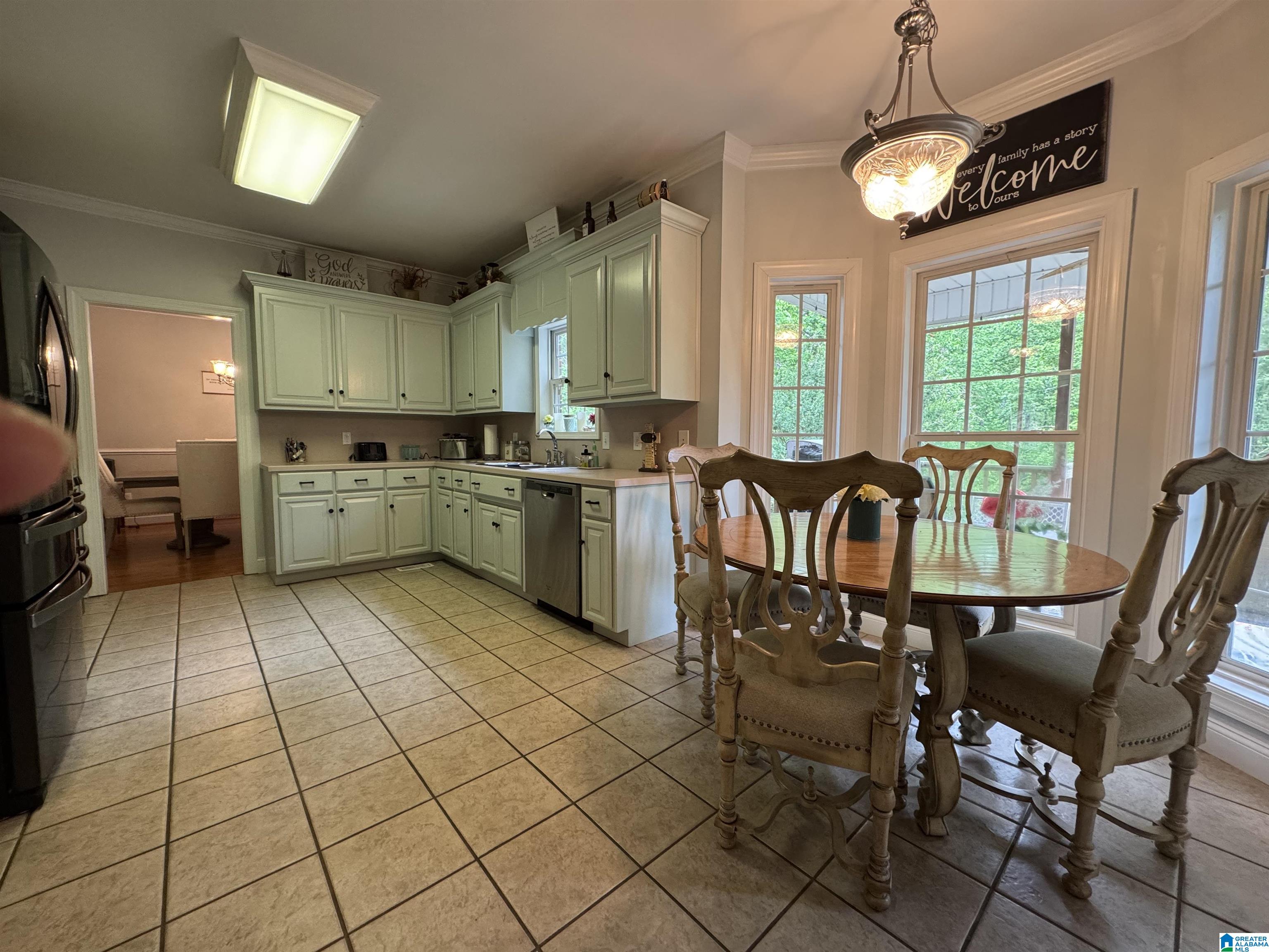 Homes for sale in Kimberly, AL | 9067 Independence Dr, Kimberly, AL 35091 | MLS# 21451304