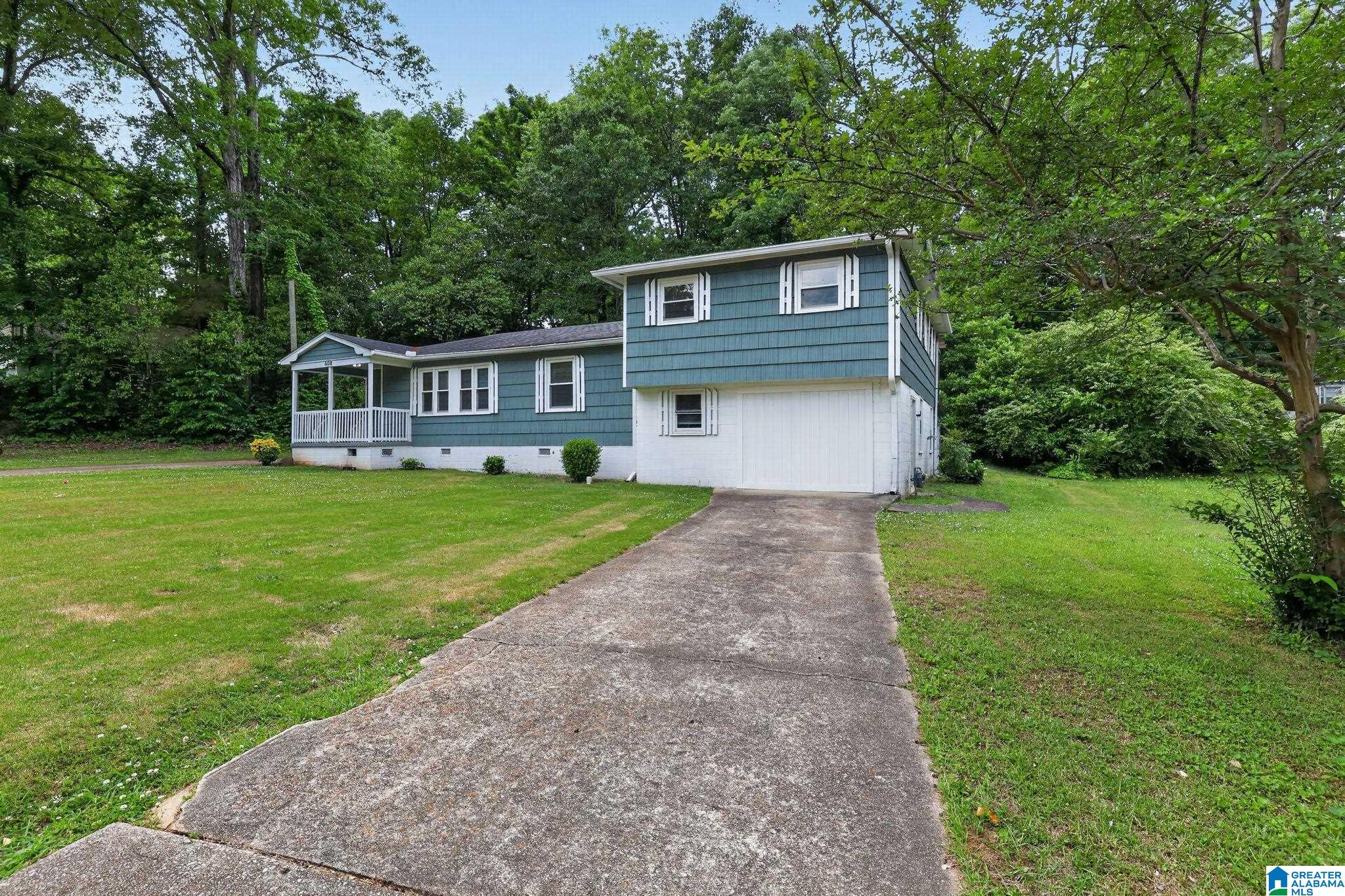 Photo 4 of Single family home for sale at 608 Rollingwood Rd, Birmingham, AL 35235 | MLS# 21451343 | Listing updated on 2026-09-10