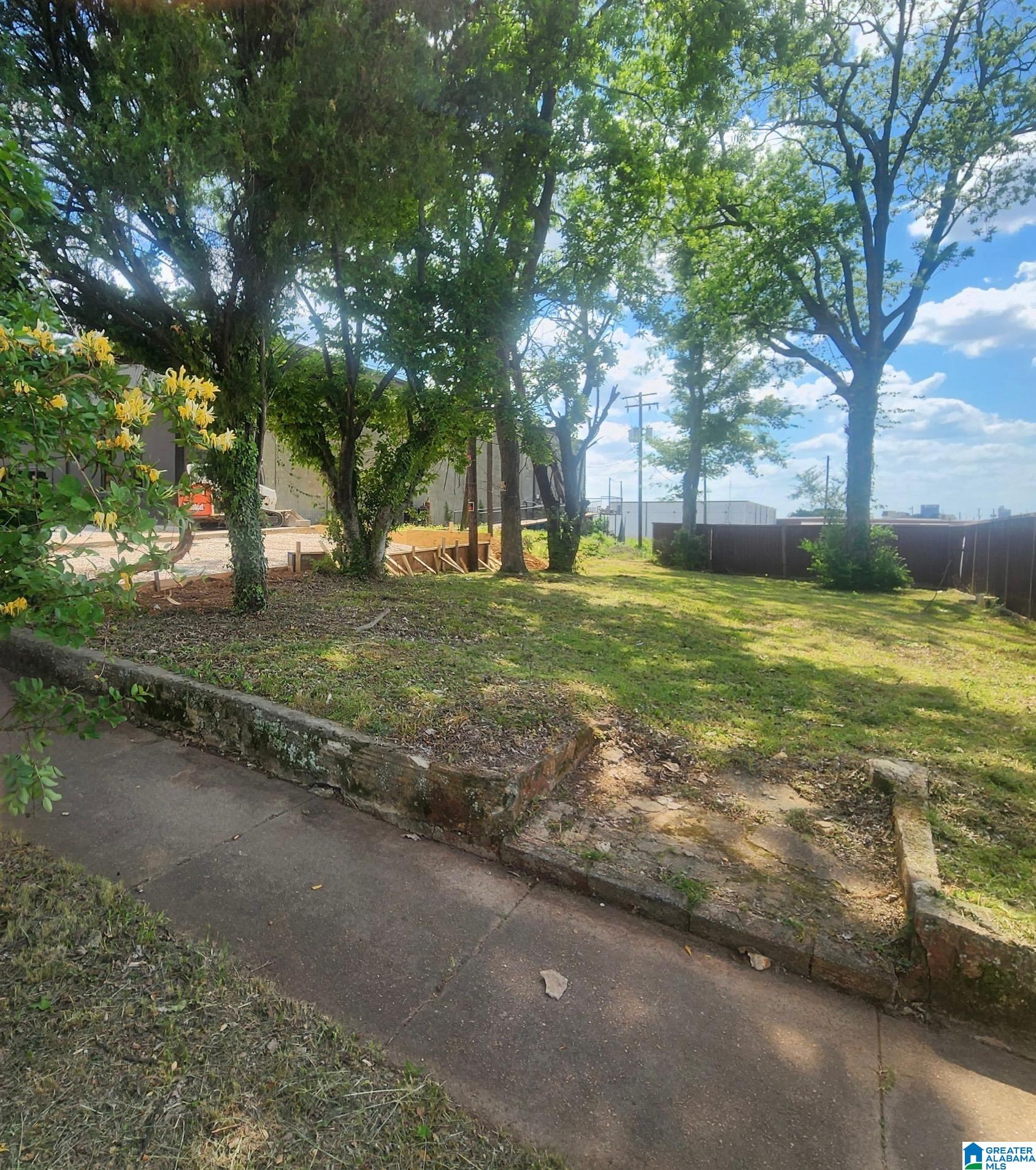 Homes for sale in Birmingham, AL | 212 38th Street S, Birmingham, AL 35222 | MLS# 21451344