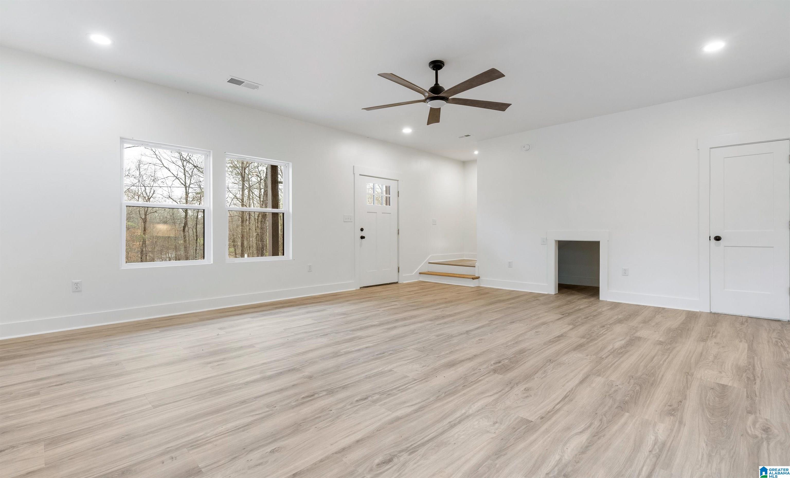 Homes for sale in Woodstock, AL | 11624 Brown Circle, Woodstock, AL 35188 | MLS# 21451370