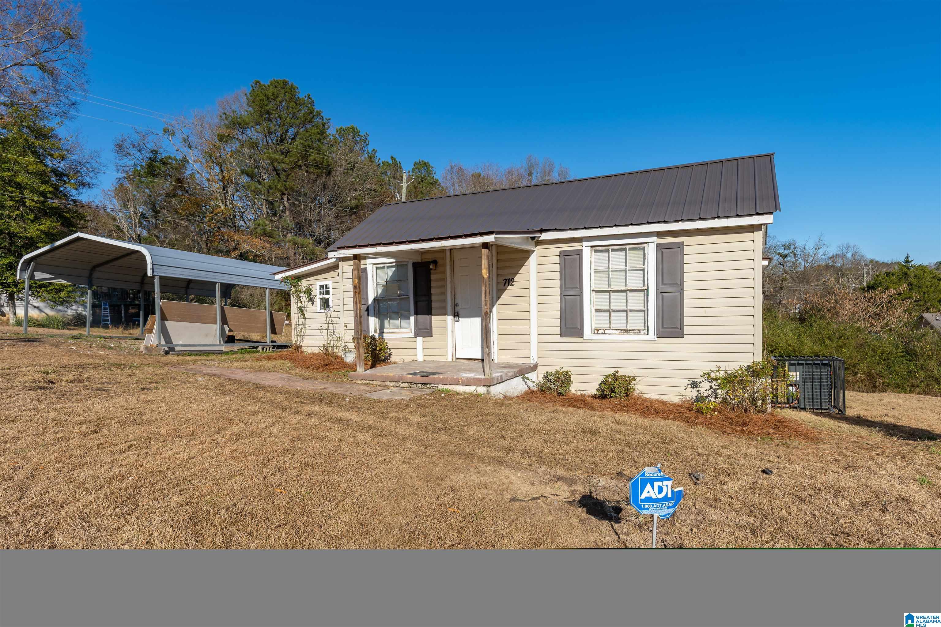 Homes for sale in Pell City, AL | 712 20th Street N, Pell City, AL 35125 | MLS# 21451375