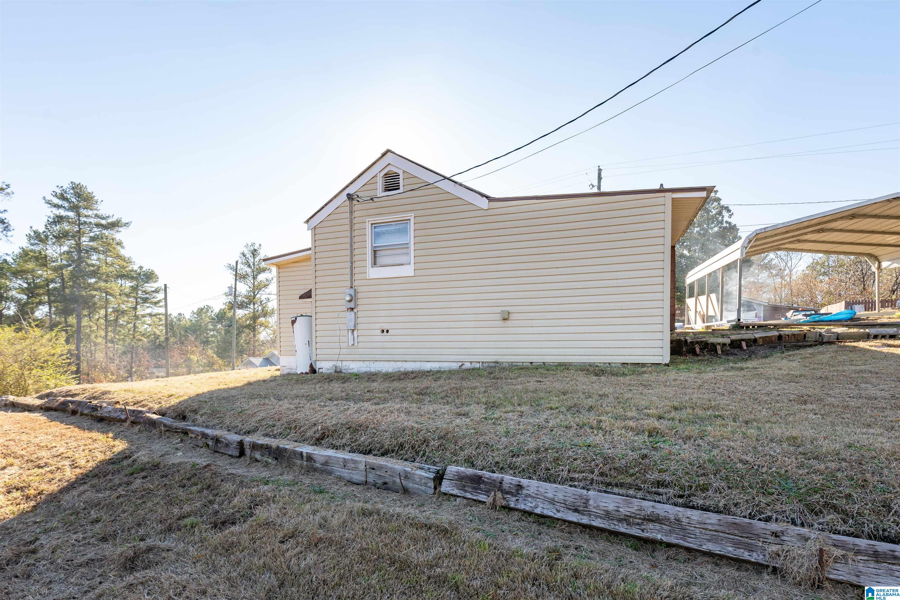 Photo 3 of Single family home for sale at 712 20th Street N, Pell City, AL 35125 | MLS# 21451375 | Listing updated on 2026-09-16