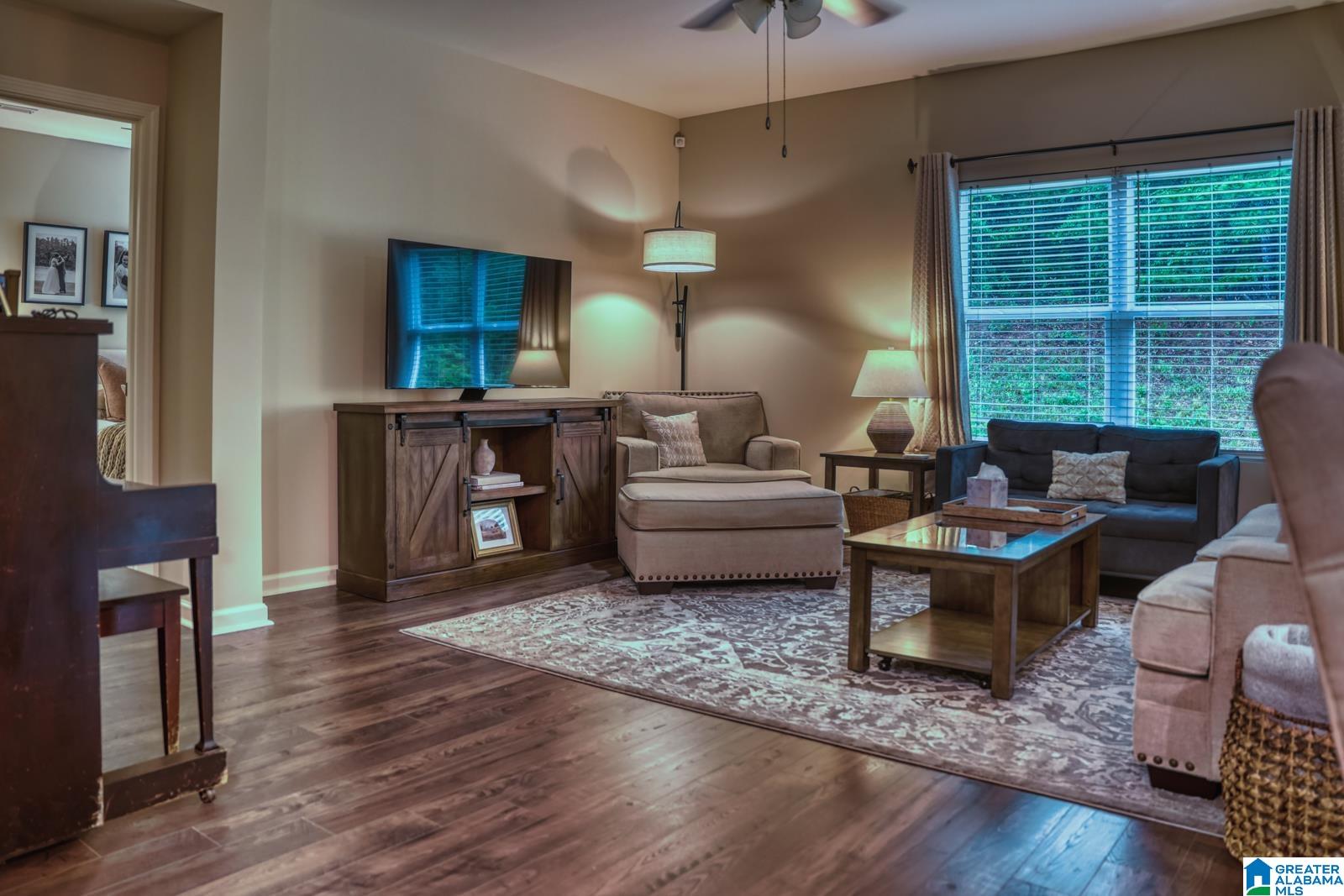 2nd image of 1048 Gadwall Dr, Alabaster, AL 35007 | MLS# 21451384