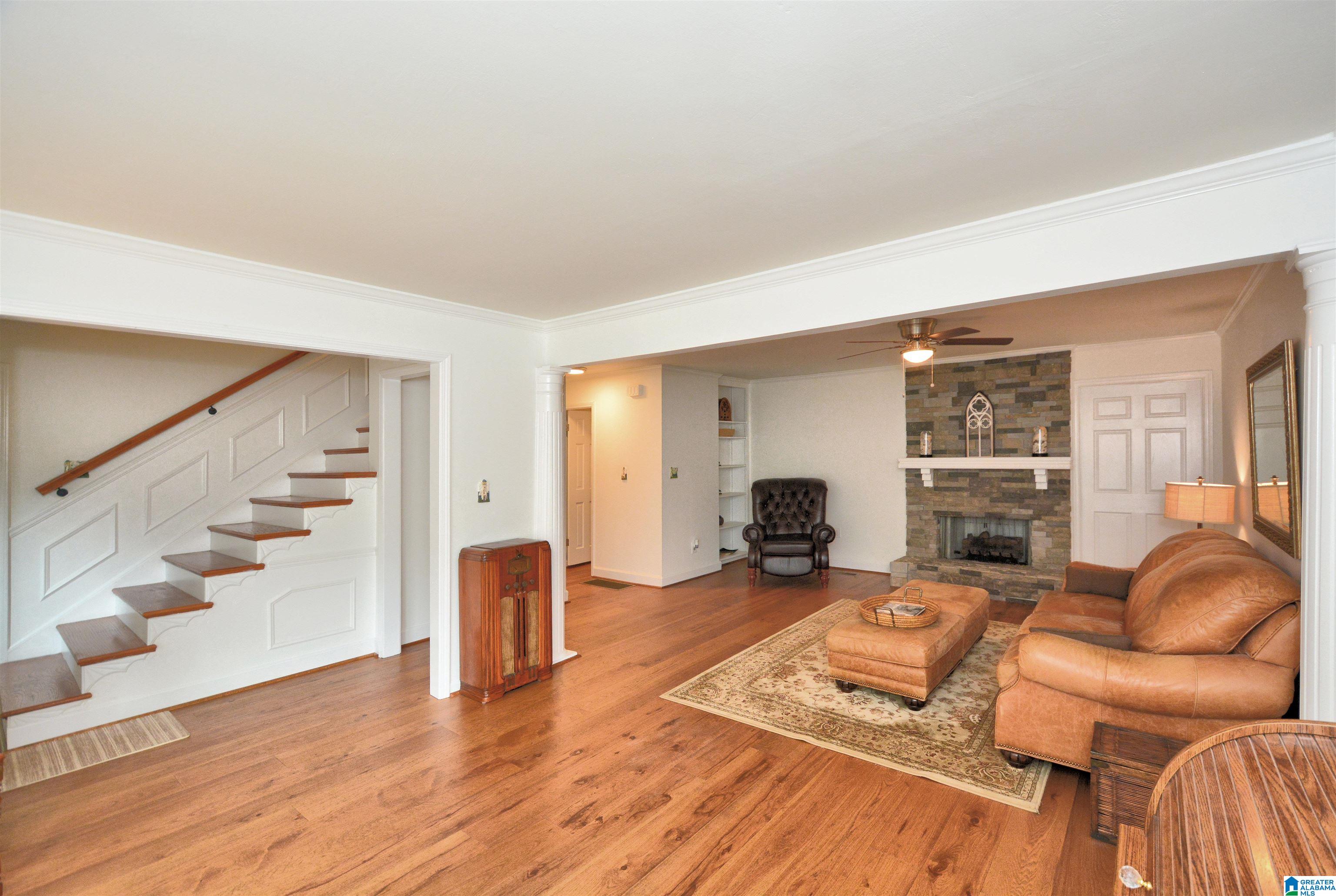 4th image of 2109 Bailey Brook Court, Hoover, AL 35244 | MLS# 21451402