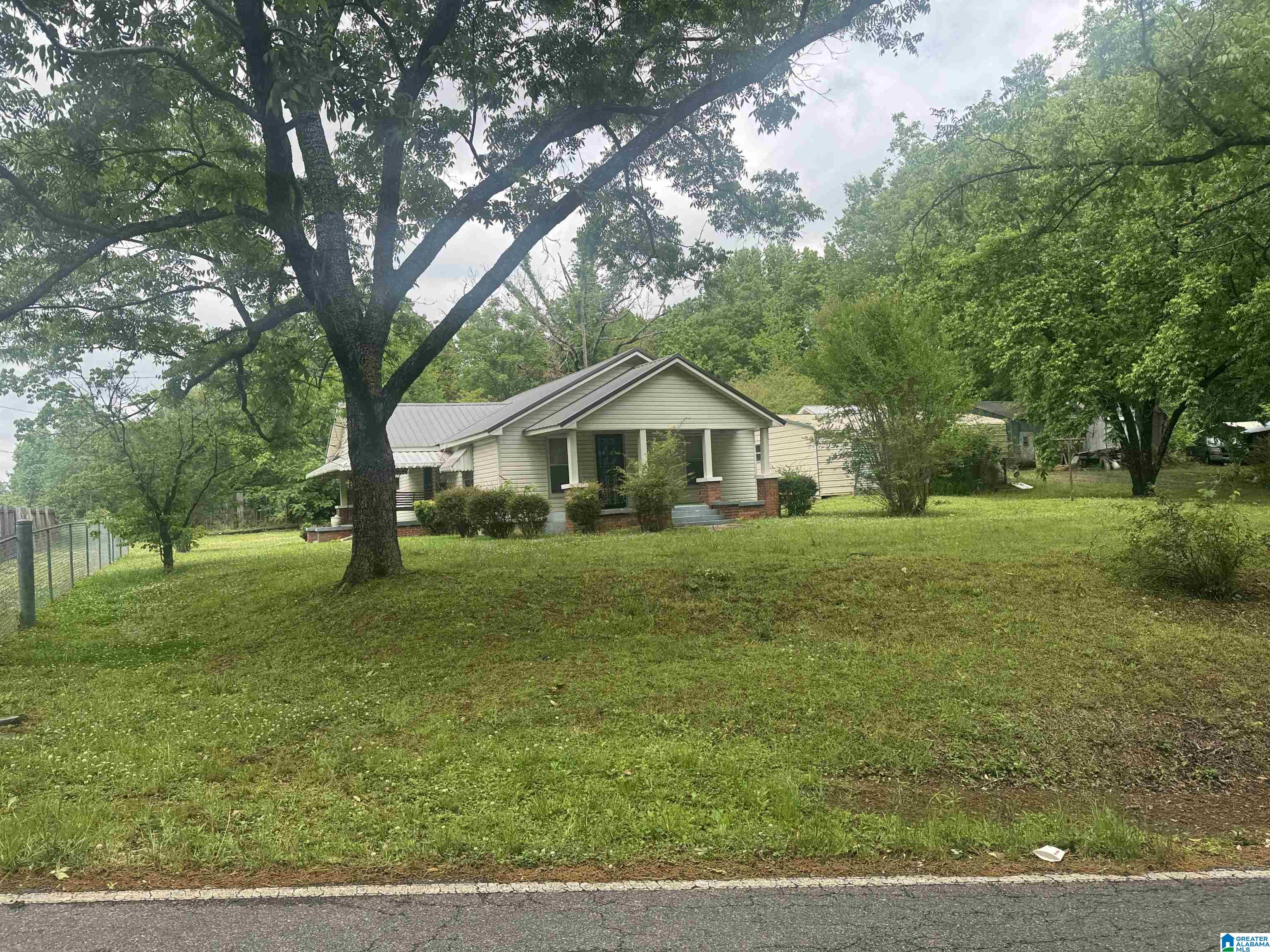 Photo 1 of Single family home for sale at 264 Old Coldwater Rd, Anniston, AL 36201 | MLS# 21451426 | Listing updated on 2026-04-30
