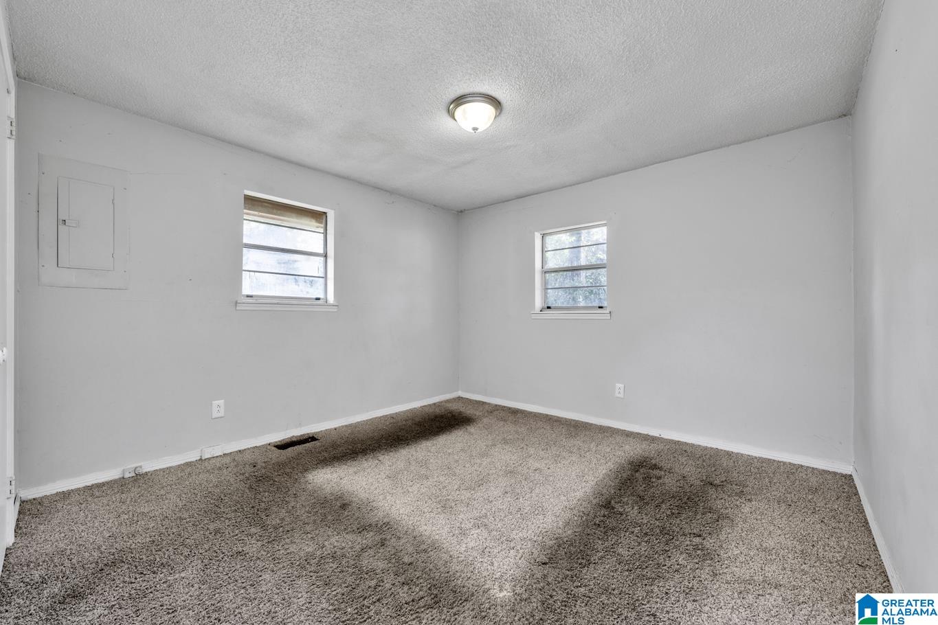 Photo 4 of Single family home for sale at 5908 Woodward Ave, Birmingham, AL 35228 | MLS# 21451461 | Listing updated on 2026-08-27