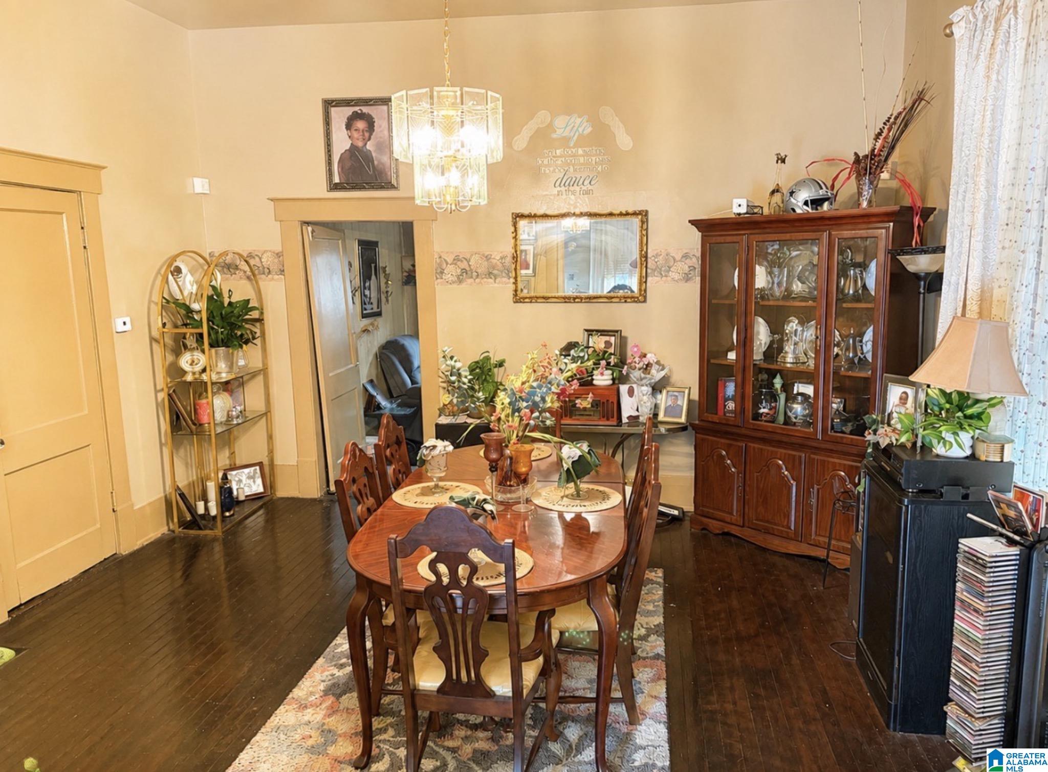 Photo 3 of Single family home for sale at 4620 Avenue S, Birmingham, AL 35208 | MLS# 21451546 | Listing updated on 2026-07-28