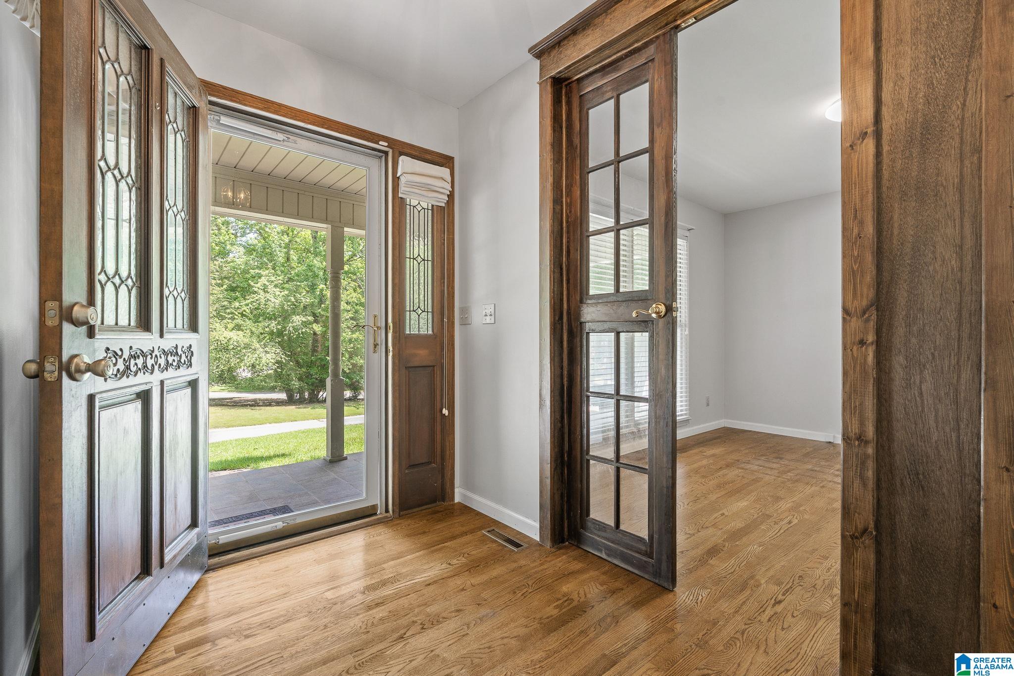 5th image of 401 Dovecote Circle, Birmingham, AL 35244 | MLS# 21451558