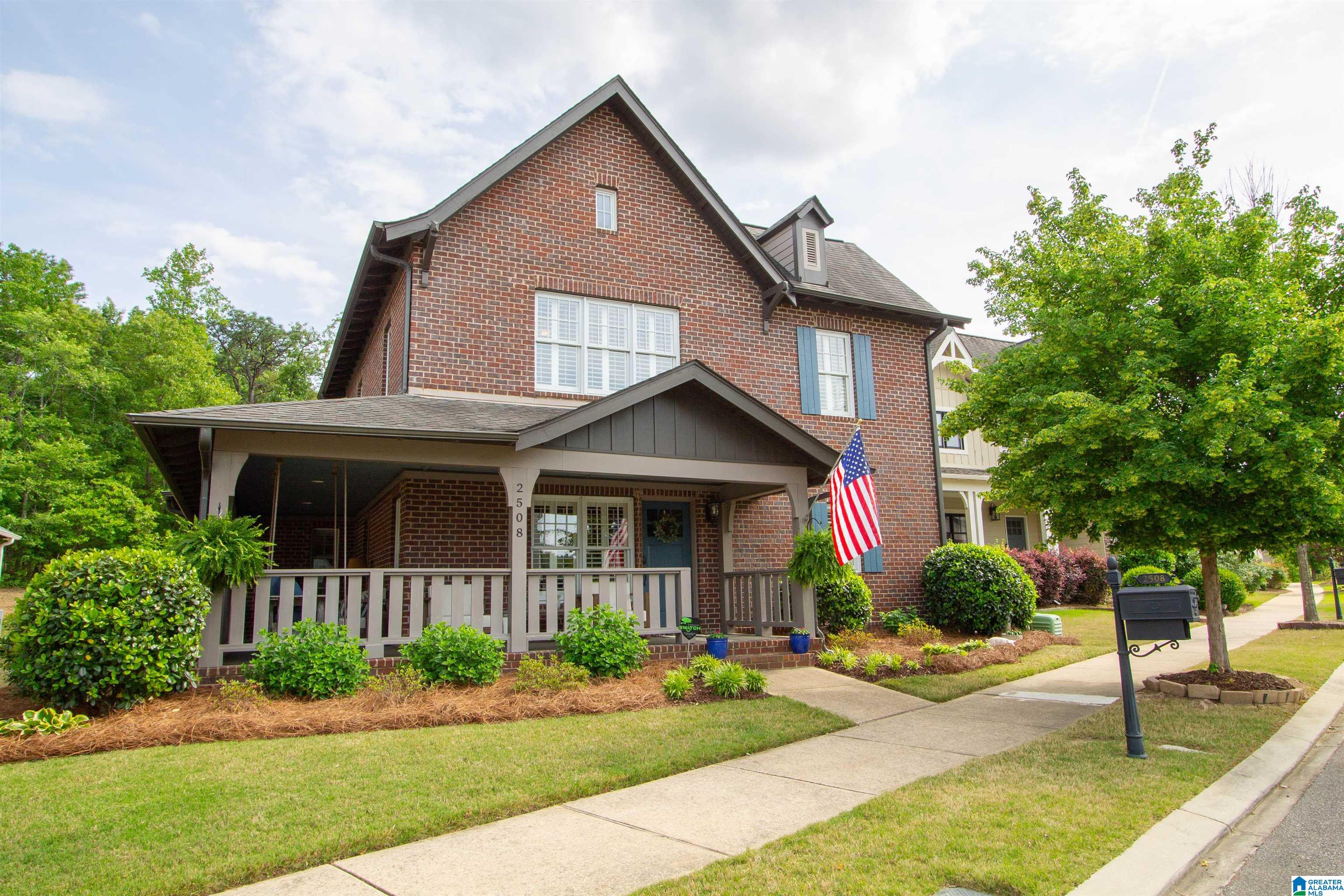 Photo 2 of Single family home for sale at 2508 Montauk Rd, Hoover, AL 35226 | MLS# 21451575 | Listing updated on 2026-09-17
