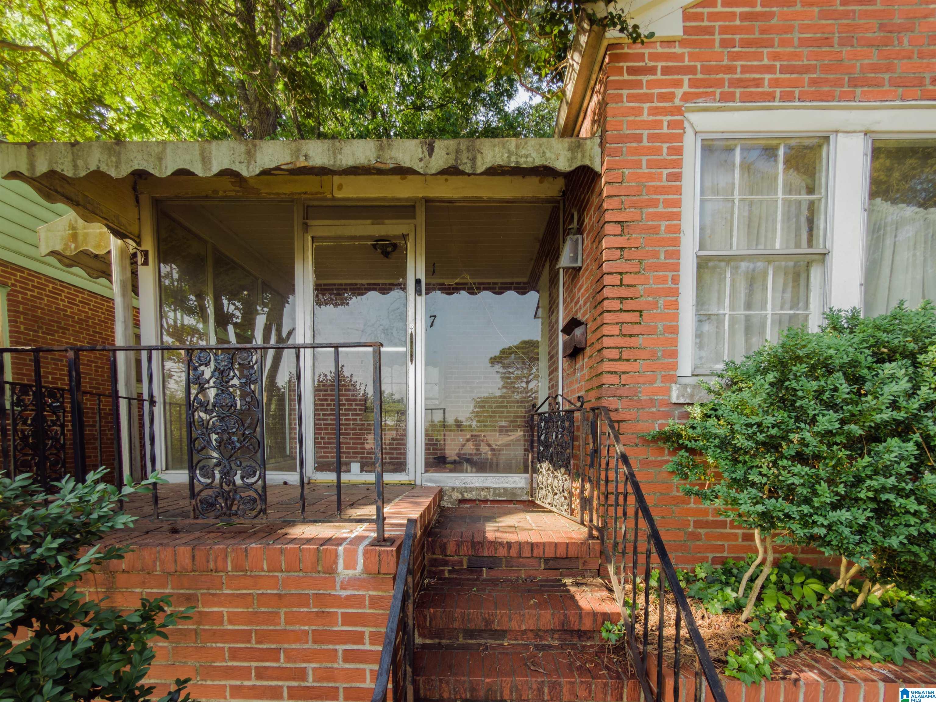 Homes for sale in Birmingham, AL | 1027 41St Street, Birmingham, AL 35208 | MLS# 21451578