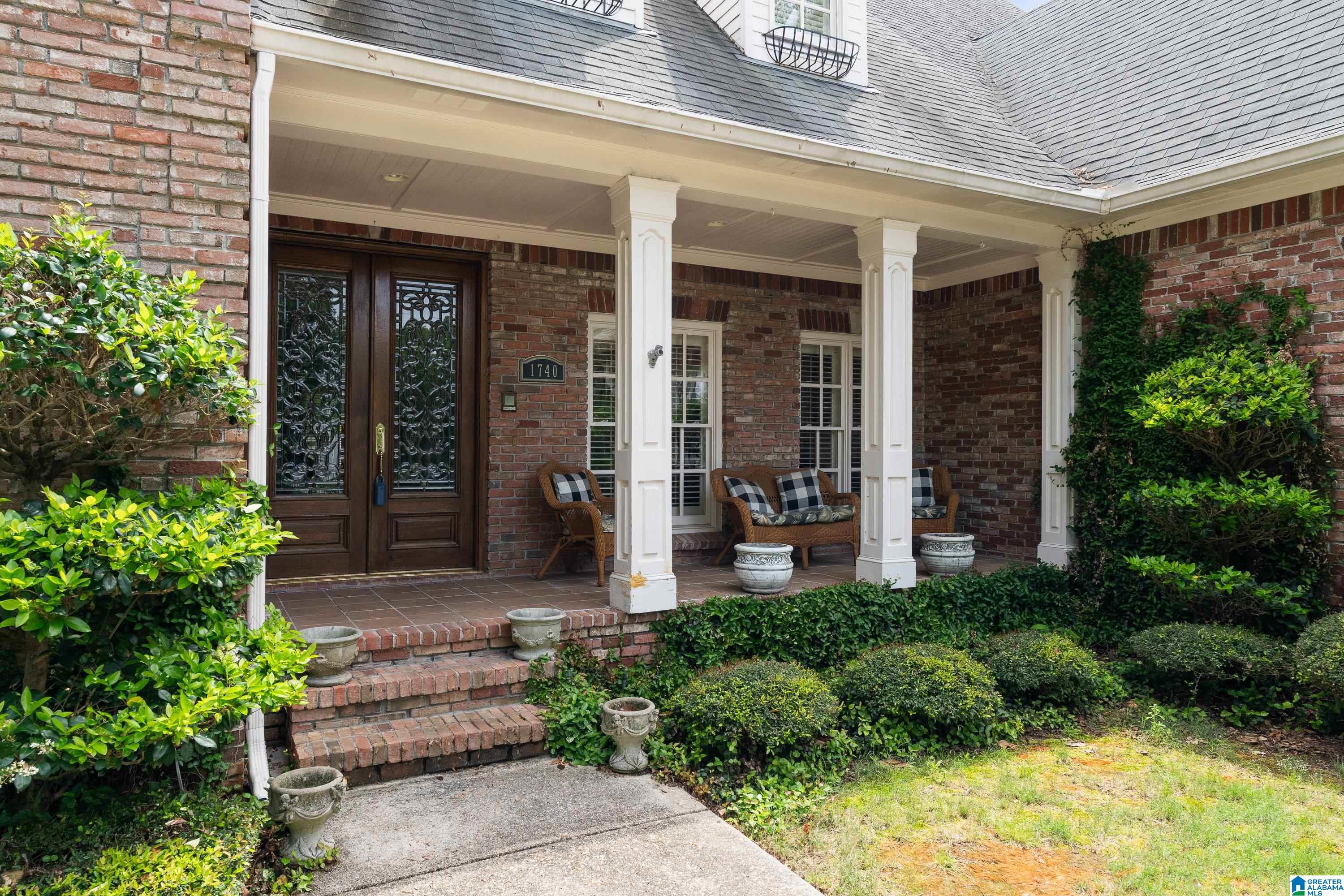 Photo 3 of Sale Pending at 1740 Deo Dara Dr, Hoover, AL 35226 | MLS# 21451607 | Listing updated on 2026-07-01