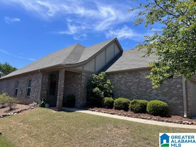 Photo 3 of Single family home for sale at 6505 Southern Tr Dr, Leeds, AL 35094 | MLS# 21451750 | Listing updated on 2026-06-08
