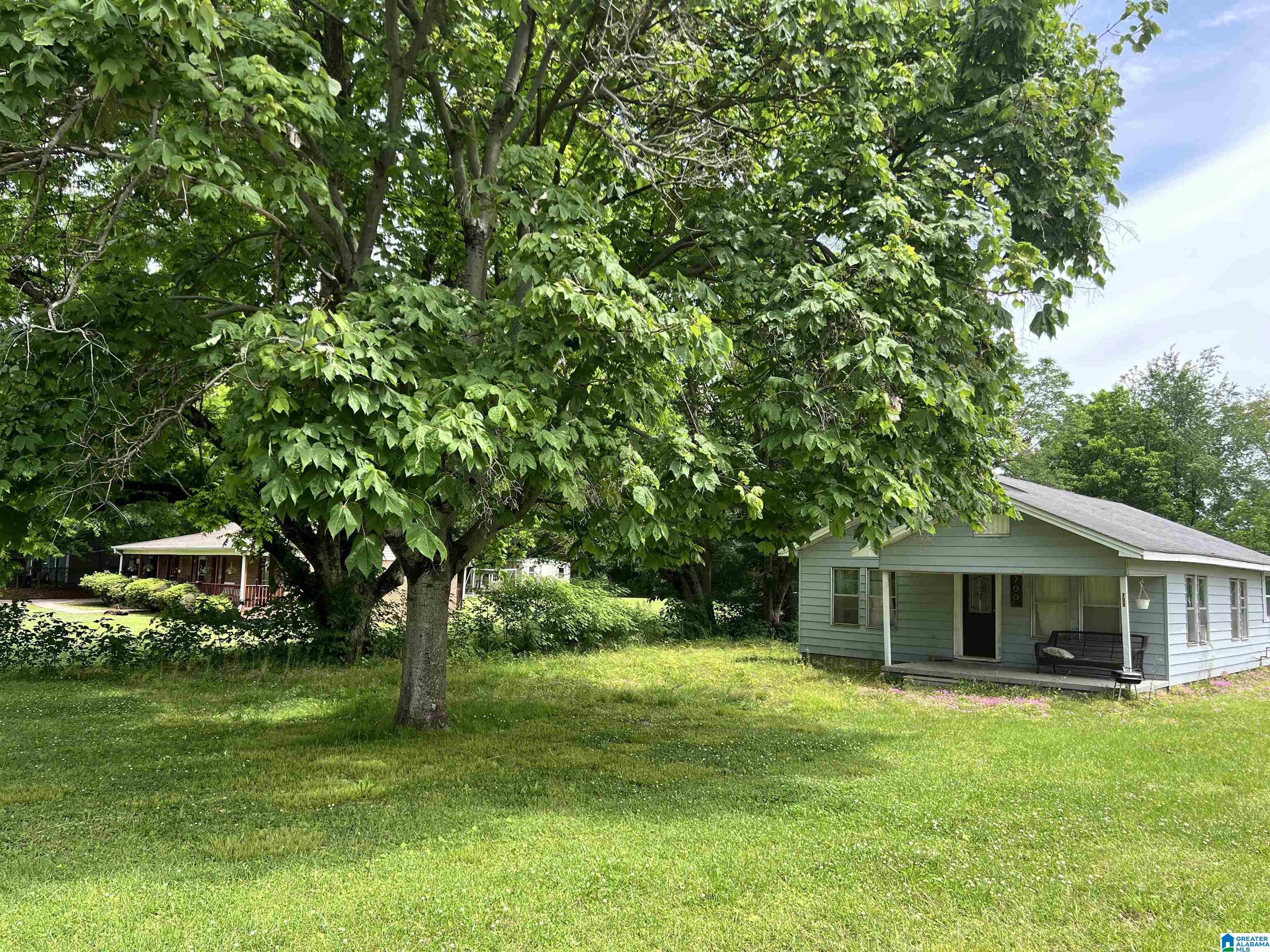 Photo 2 of Single family home for sale at 700 Sadler Ave, Bessemer, AL 35020 | MLS# 21451769 | Listing updated on 2026-05-03