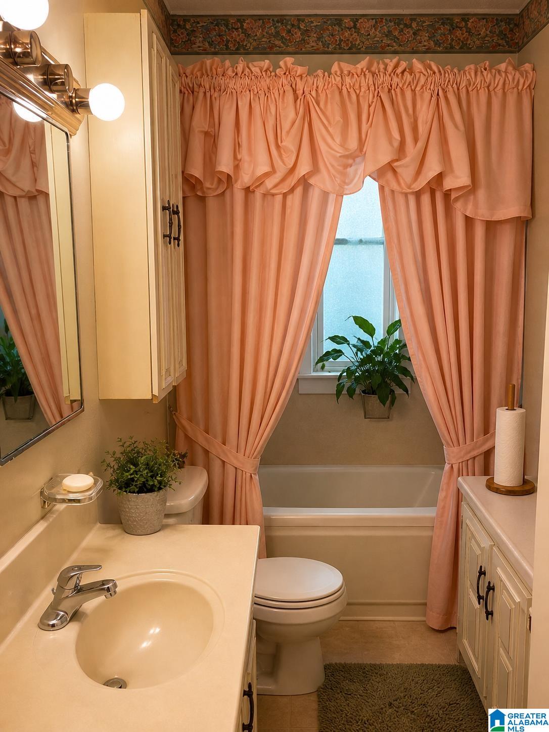 Photo 3 of Single family home for sale at 536 Lawson Rd, Birmingham, AL 35217 | MLS# 21451773 | Listing updated on 2026-05-03