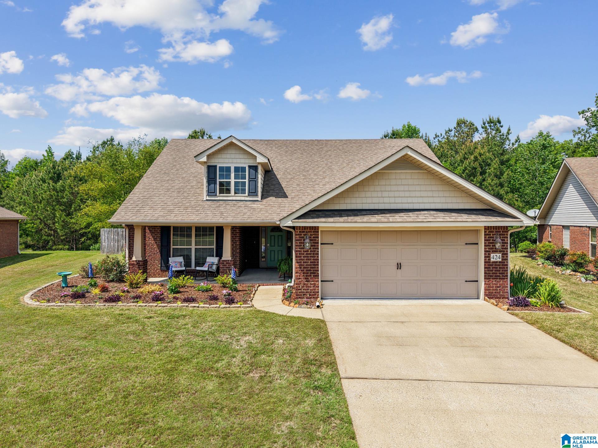 Homes for sale in Helena, AL | 424 River Crest Dr N, Helena, AL 35080 | MLS# 21451786