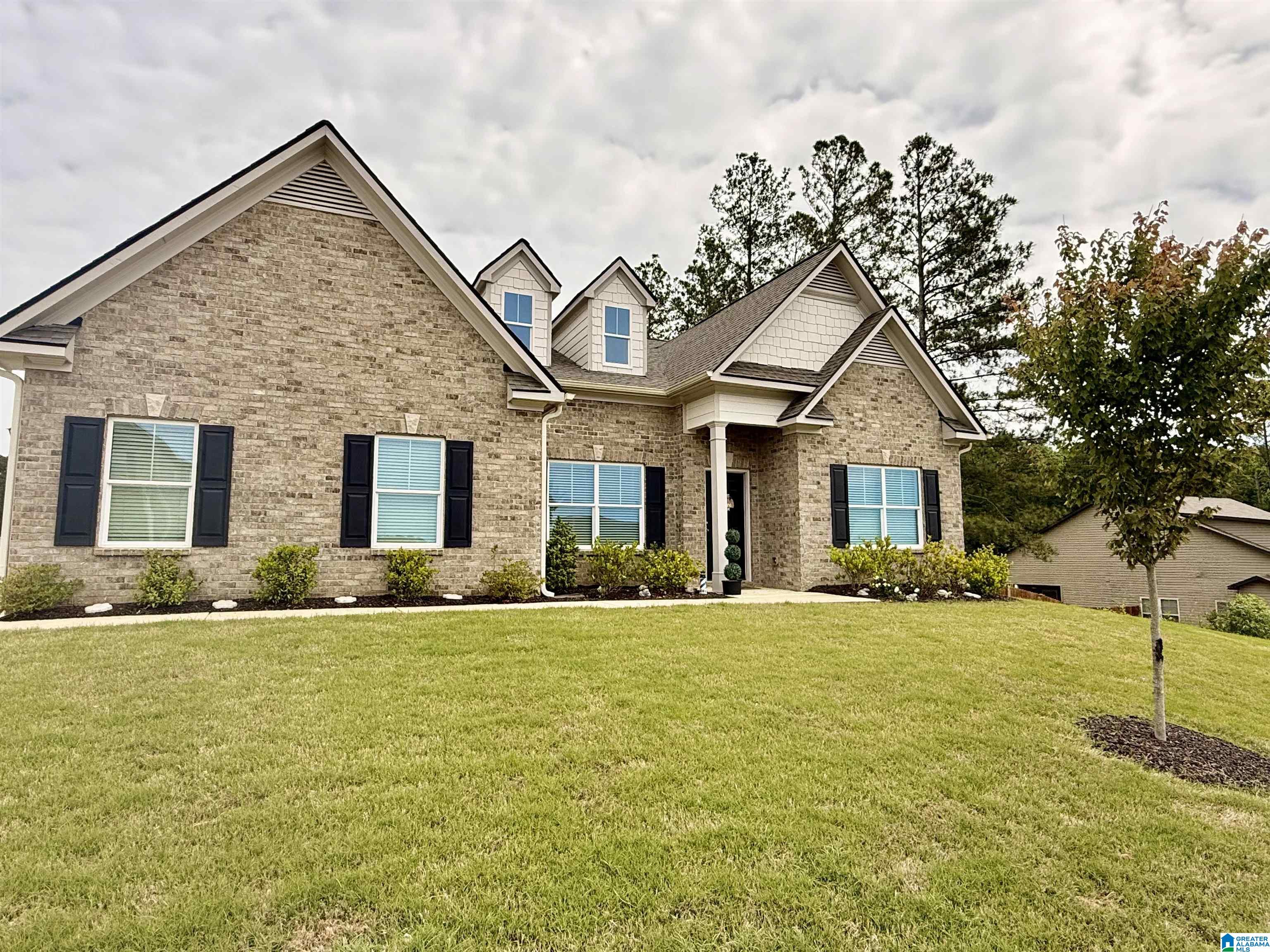 Homes for sale in Odenville, AL | 680 Ridgefield Dr, Odenville, AL 35120 | MLS# 21451822