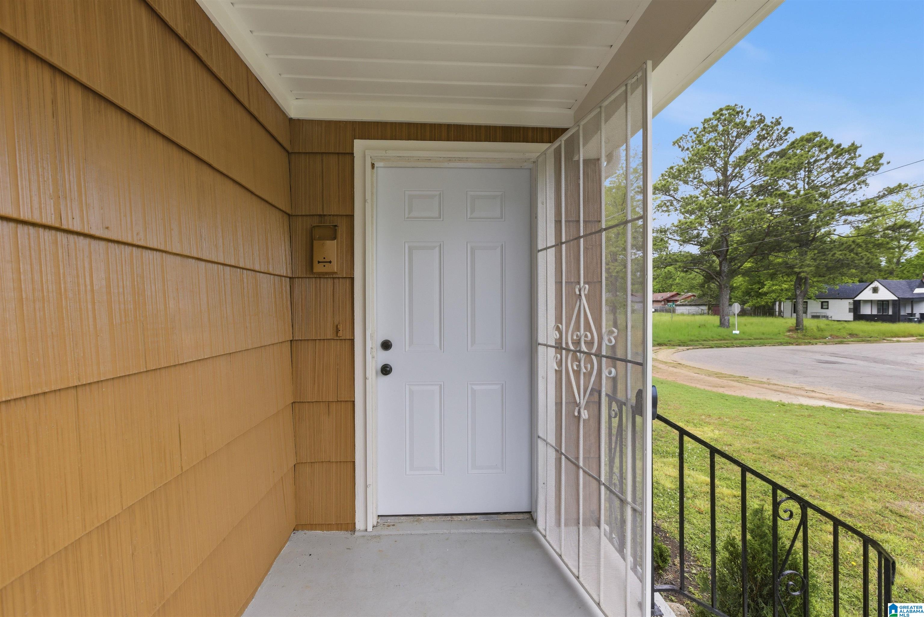 Homes for sale in Birmingham, AL | 2005 49Th Street, Birmingham, AL 35208 | MLS# 21451829