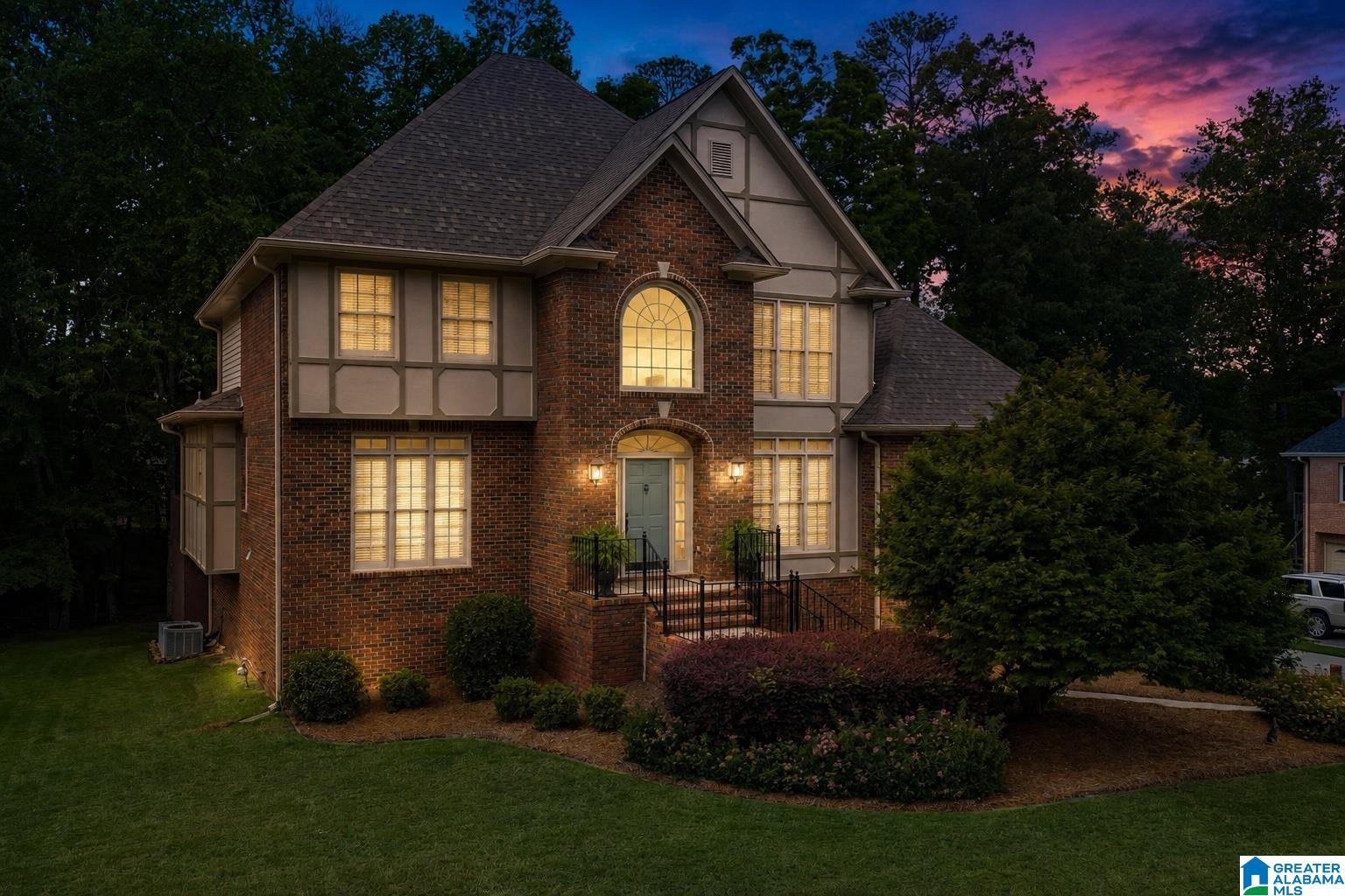 Homes for sale in Birmingham, AL | 4516 Eagle Point Dr, Birmingham, AL 35242 | MLS# 21451871