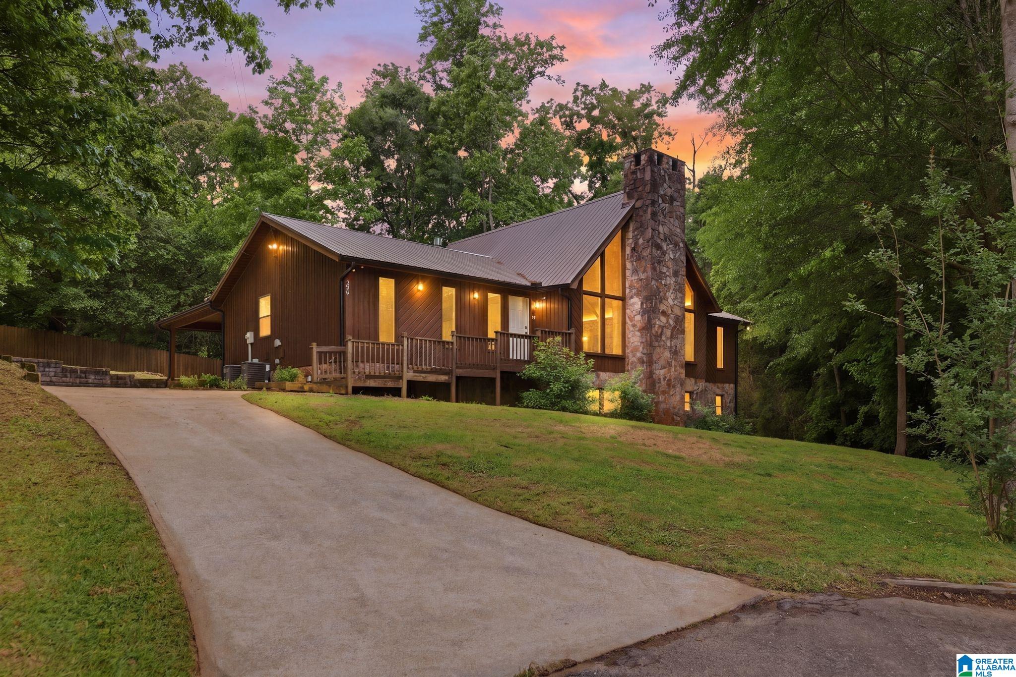 1st image of 296 Thompson Dr, Gardendale, AL 35071 | MLS# 21451917