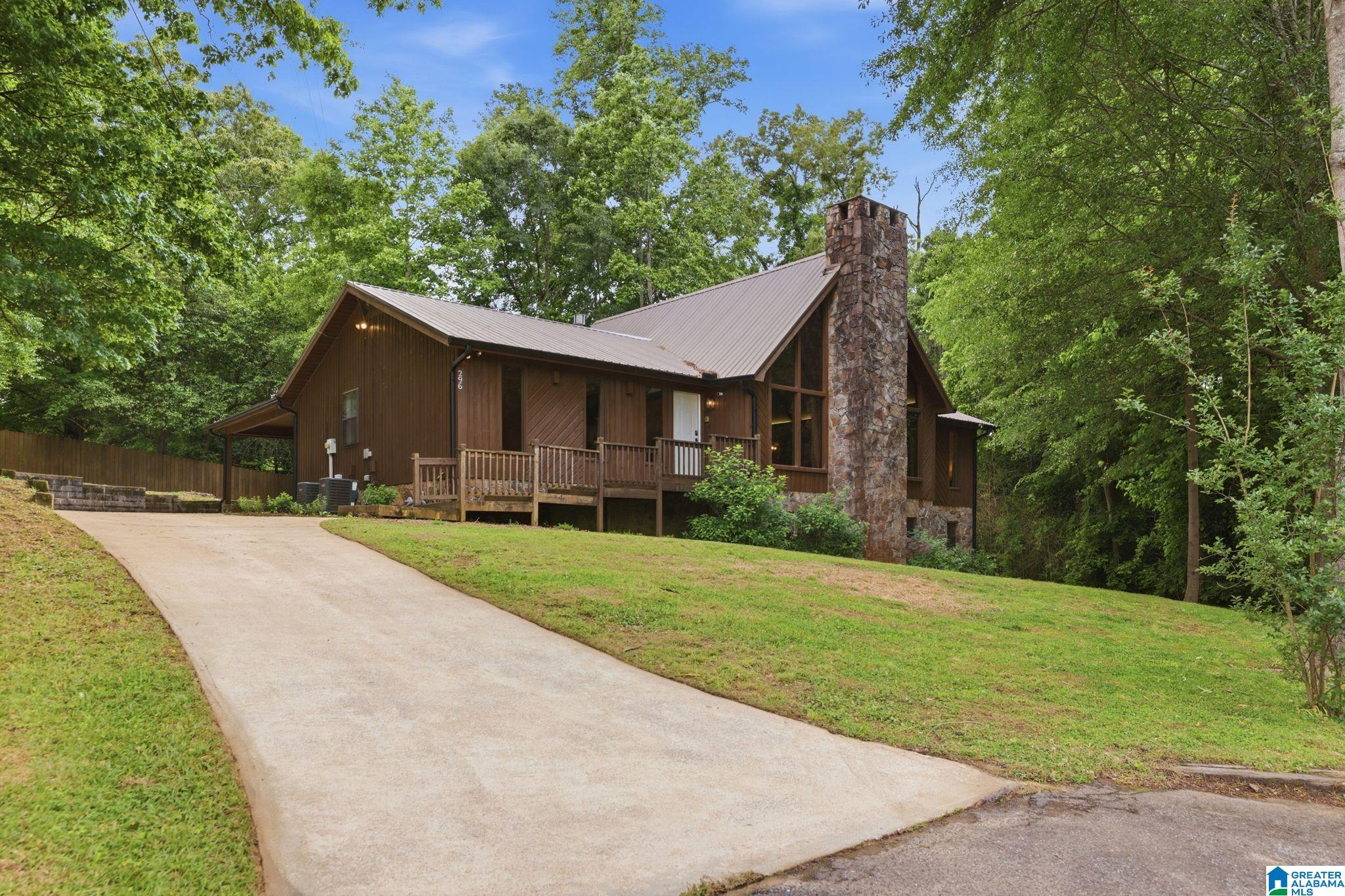 2nd image of 296 Thompson Dr, Gardendale, AL 35071 | MLS# 21451917