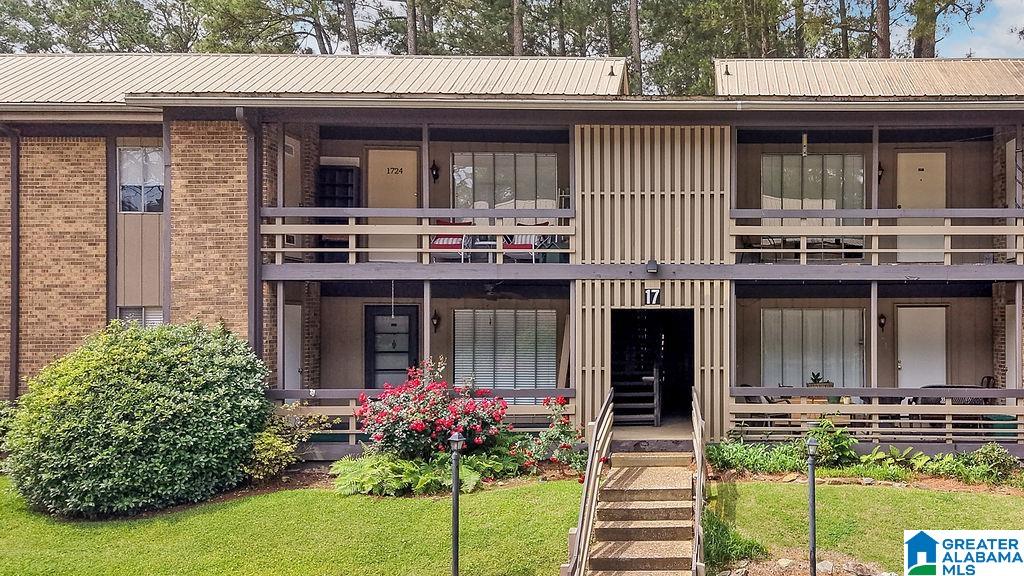 Homes for sale in Hoover, AL | 3101 Lorna Road #1714, Hoover, AL 35216 | MLS# 21451923