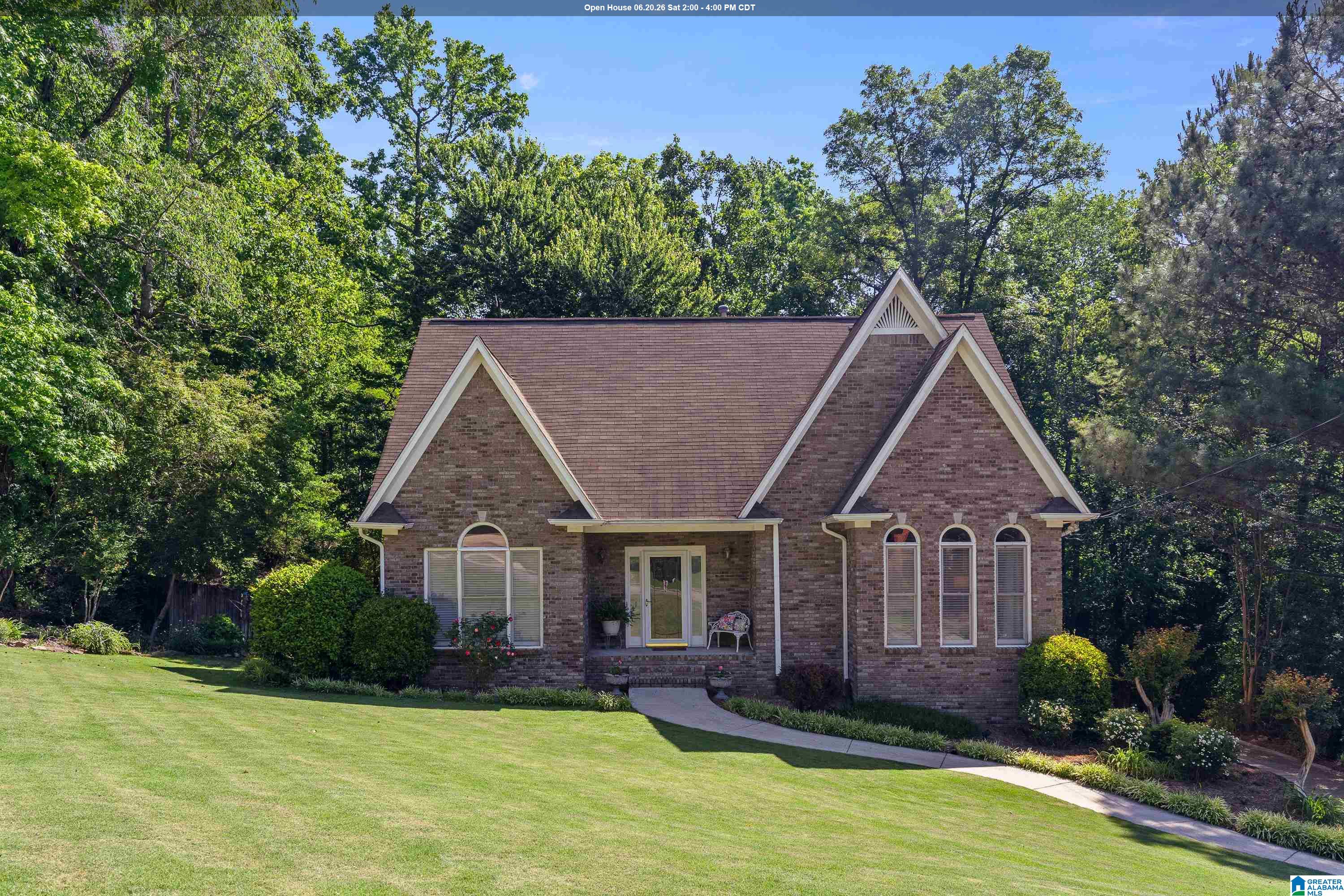 Homes for sale in Trussville, AL | 3541 Still Oaks Dr, Trussville, AL 35173 | MLS# 21451929