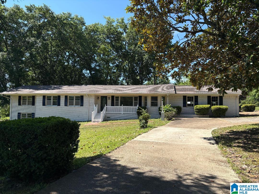 3rd image of 301 W Ridgewood Road, Jasper, AL 35504 | MLS# 21451951