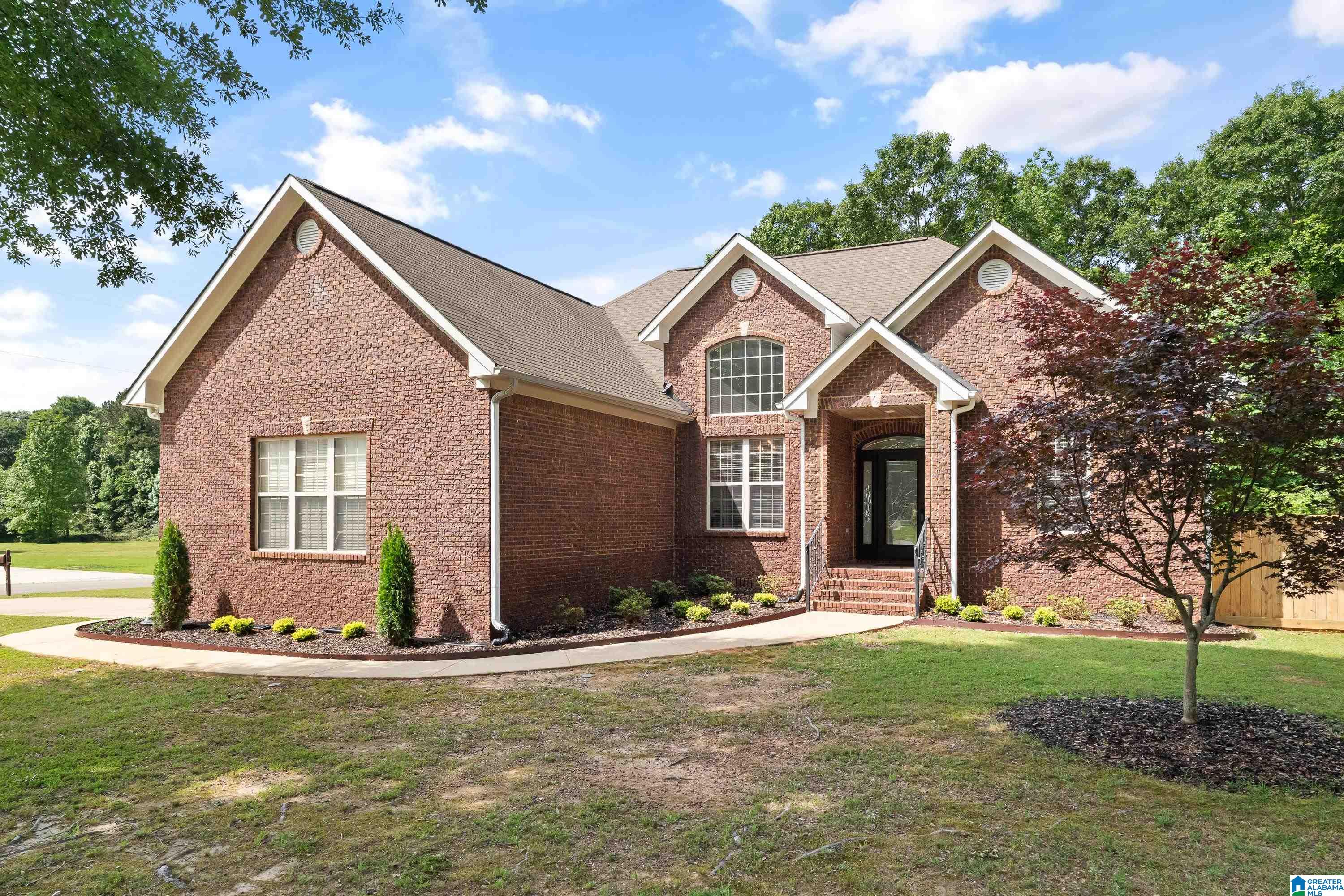 Homes for sale in Riverside, AL | 2050 Morris Farms Dr, Riverside, AL 35135 | MLS# 21451975