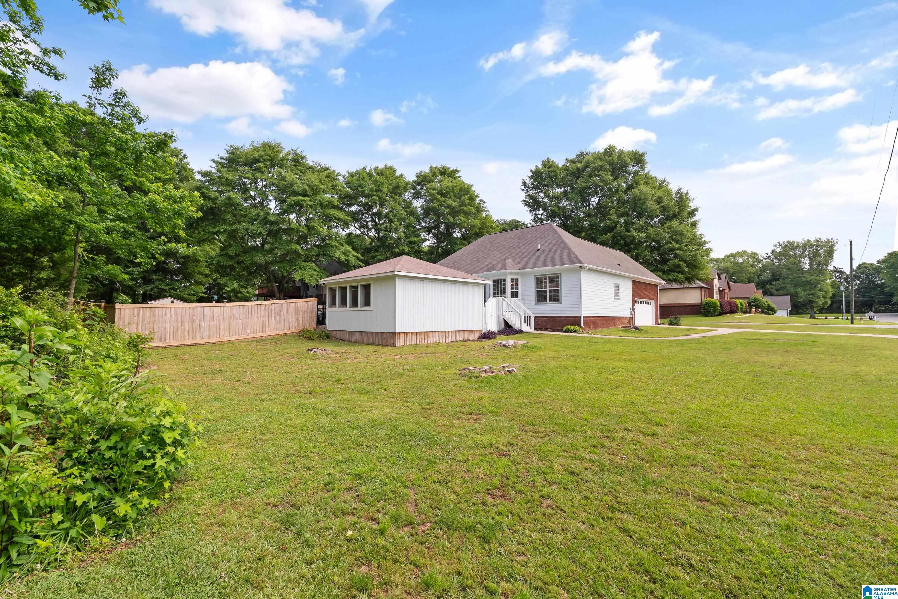 Homes for sale in Riverside, AL | 2050 Morris Farms Dr, Riverside, AL 35135 | MLS# 21451975