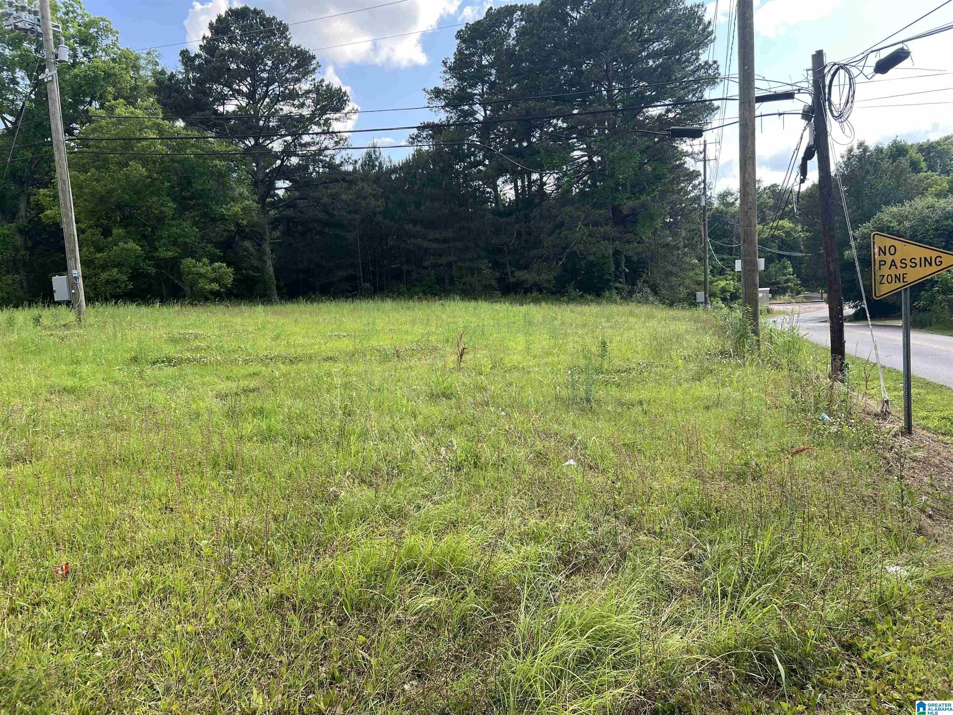 3608 POPLAR LANE