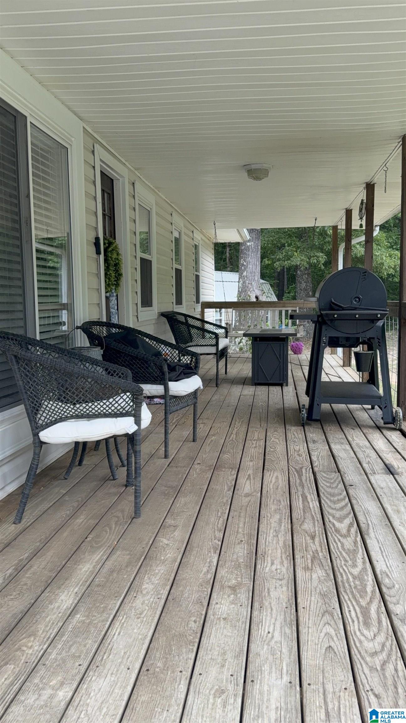 Homes for sale in Bessemer, AL | 909 Buddy Vines Camp Road, Bessemer, AL 35023 | MLS# 21452019