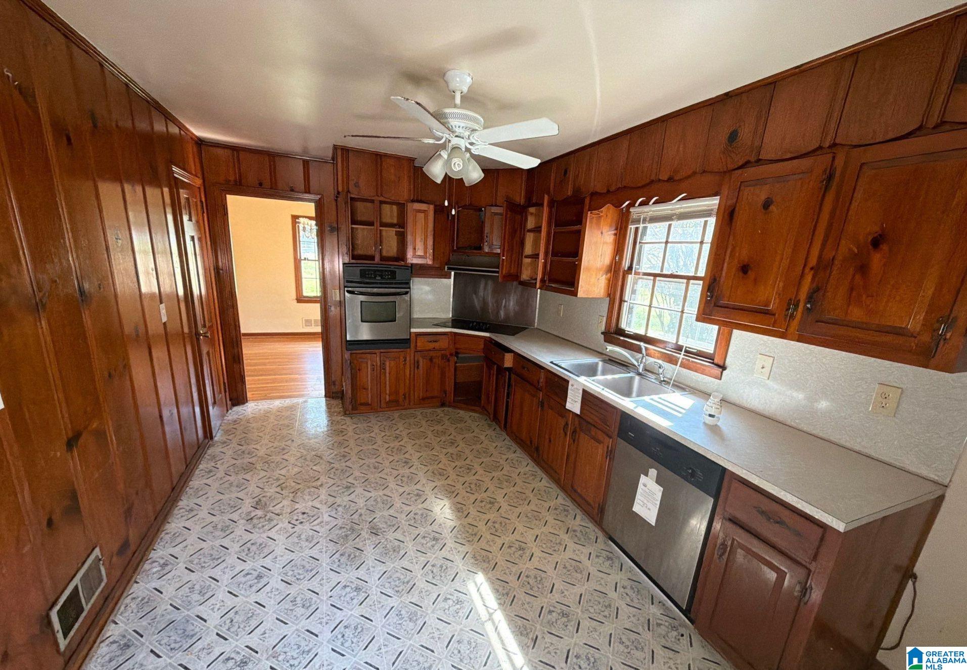 5th image of 2512 Ne 3Rd Street Ne, Center Point, AL 35215 | MLS# 21452035