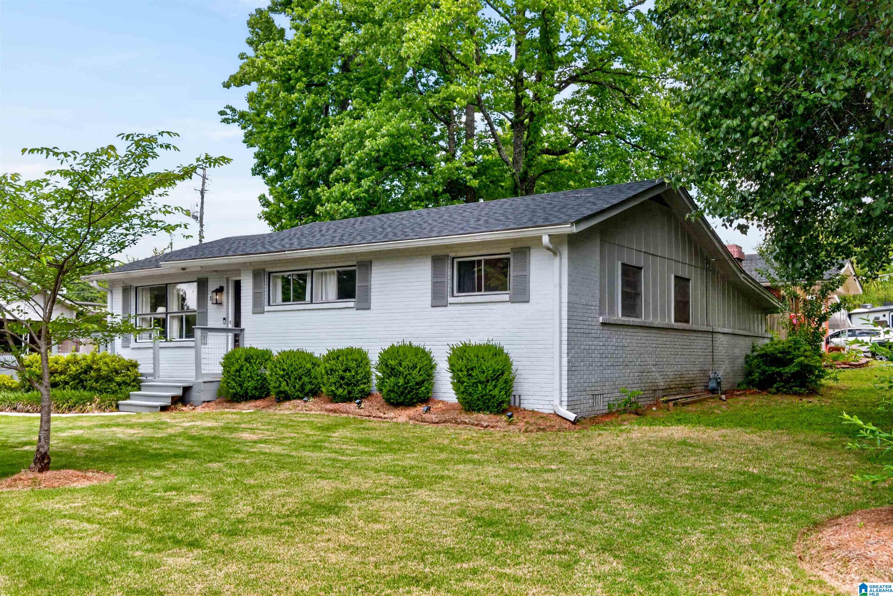 Homes for sale in Homewood, AL | 100 Edgemont Dr, Homewood, AL 35209 | MLS# 21452067