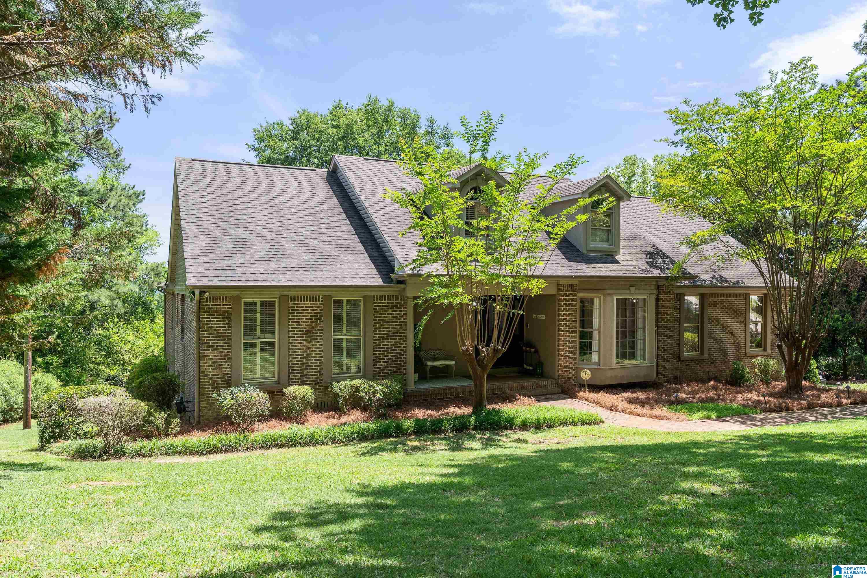Homes for sale in Mountain Brk, AL | 2913 N Woodridge Road, Mountain Brk, AL 35223 | MLS# 21452117