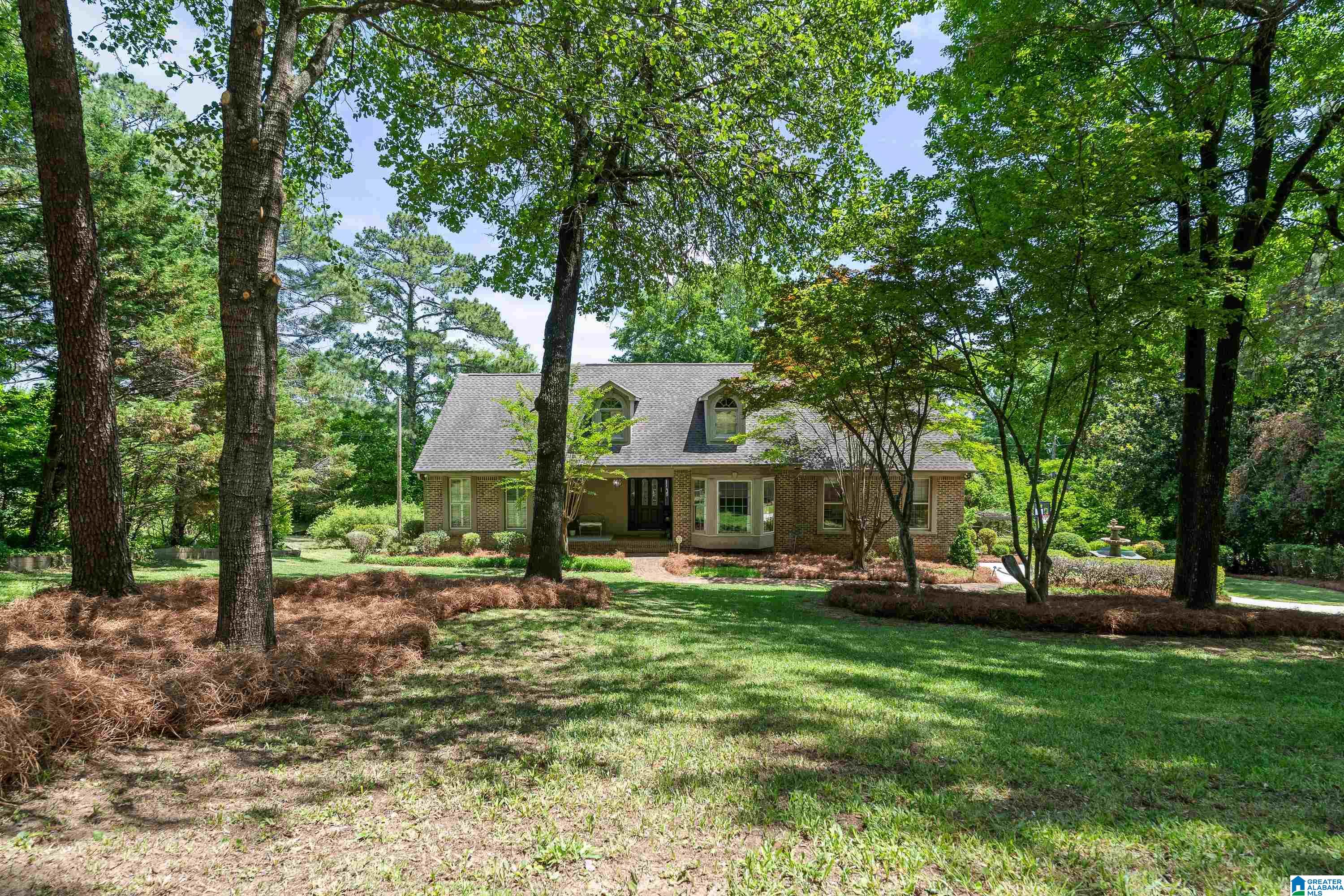 Homes for sale in Mountain Brk, AL | 2913 N Woodridge Road, Mountain Brk, AL 35223 | MLS# 21452117