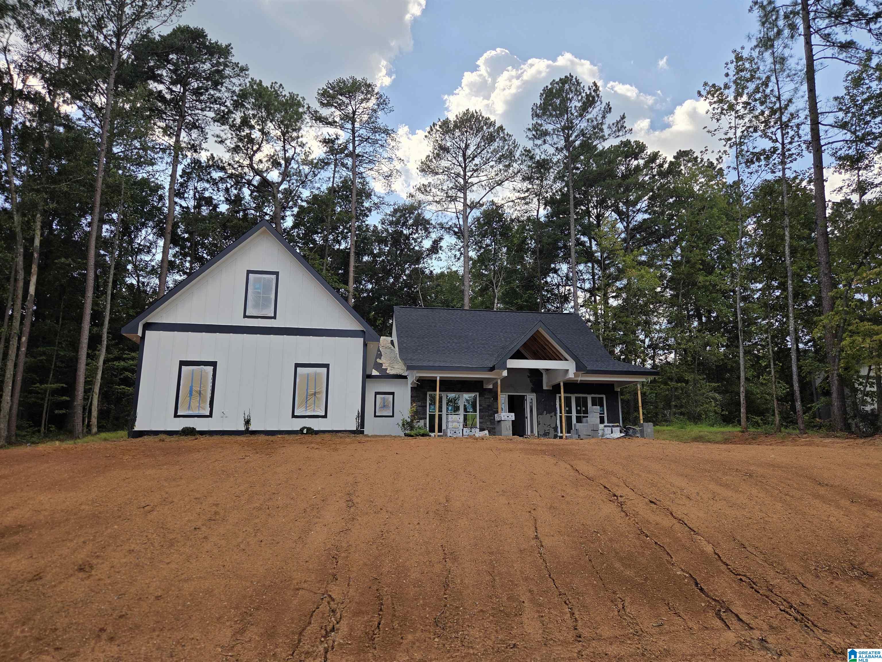 Photo 2 of Single family home for sale at 120 Tallassee Trl, Jacksonville, AL 36265 | MLS# 21452119 | Listing updated on 2026-09-23