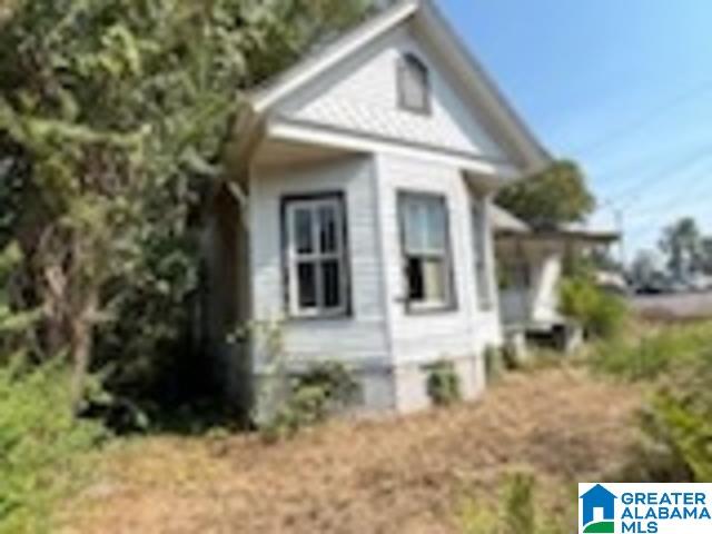 Homes for sale in Selma, AL | 409 E Jeff Davis Avenue E, Selma, AL 36701 | MLS# 21452122